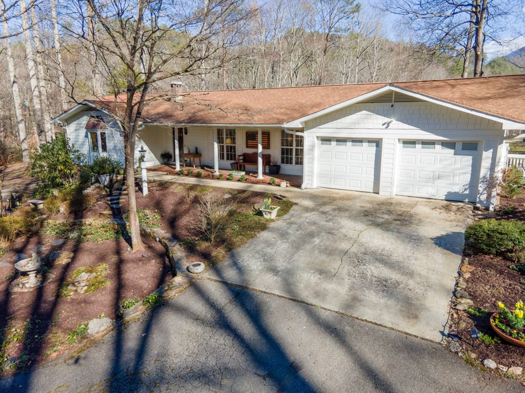 Homes for sale in Andrews, NC | 1316 Junaluska Rd, Andrews, NC 28901 | MLS# 98500127
