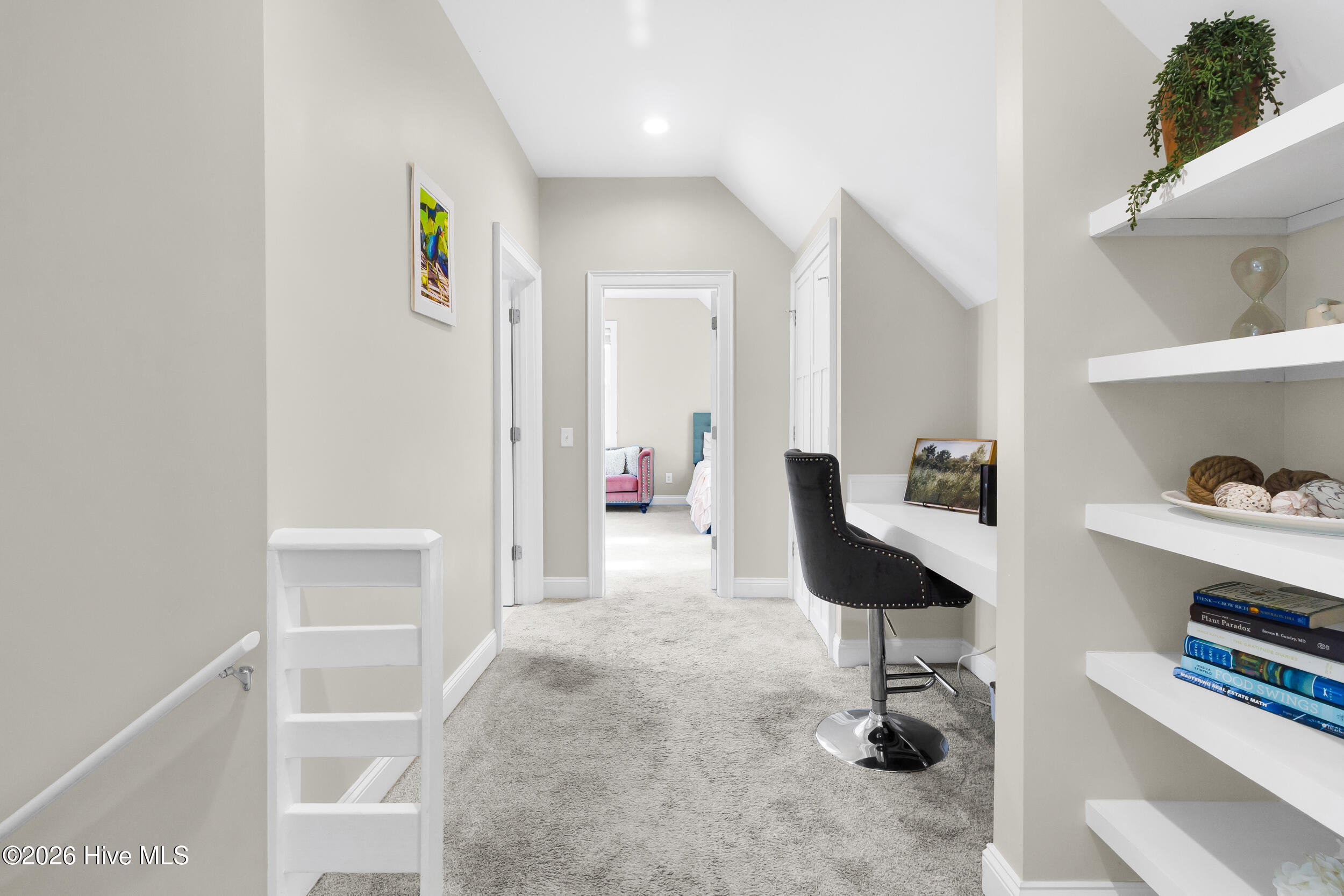 61 Spinnaker Point Road N, Oriental, NC, 28571