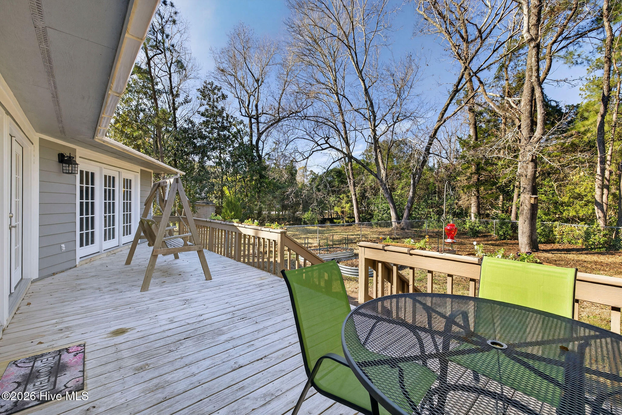 100552552 | Photo 36