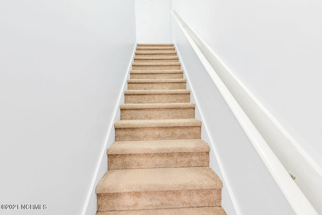 100530654 | Photo 14