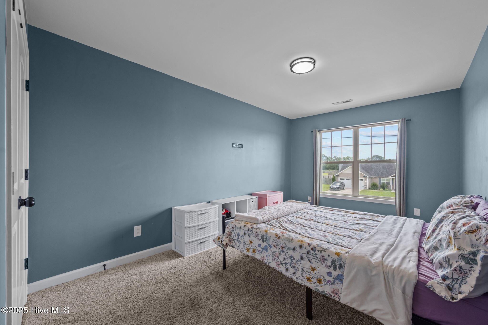 100521248 | Photo 26