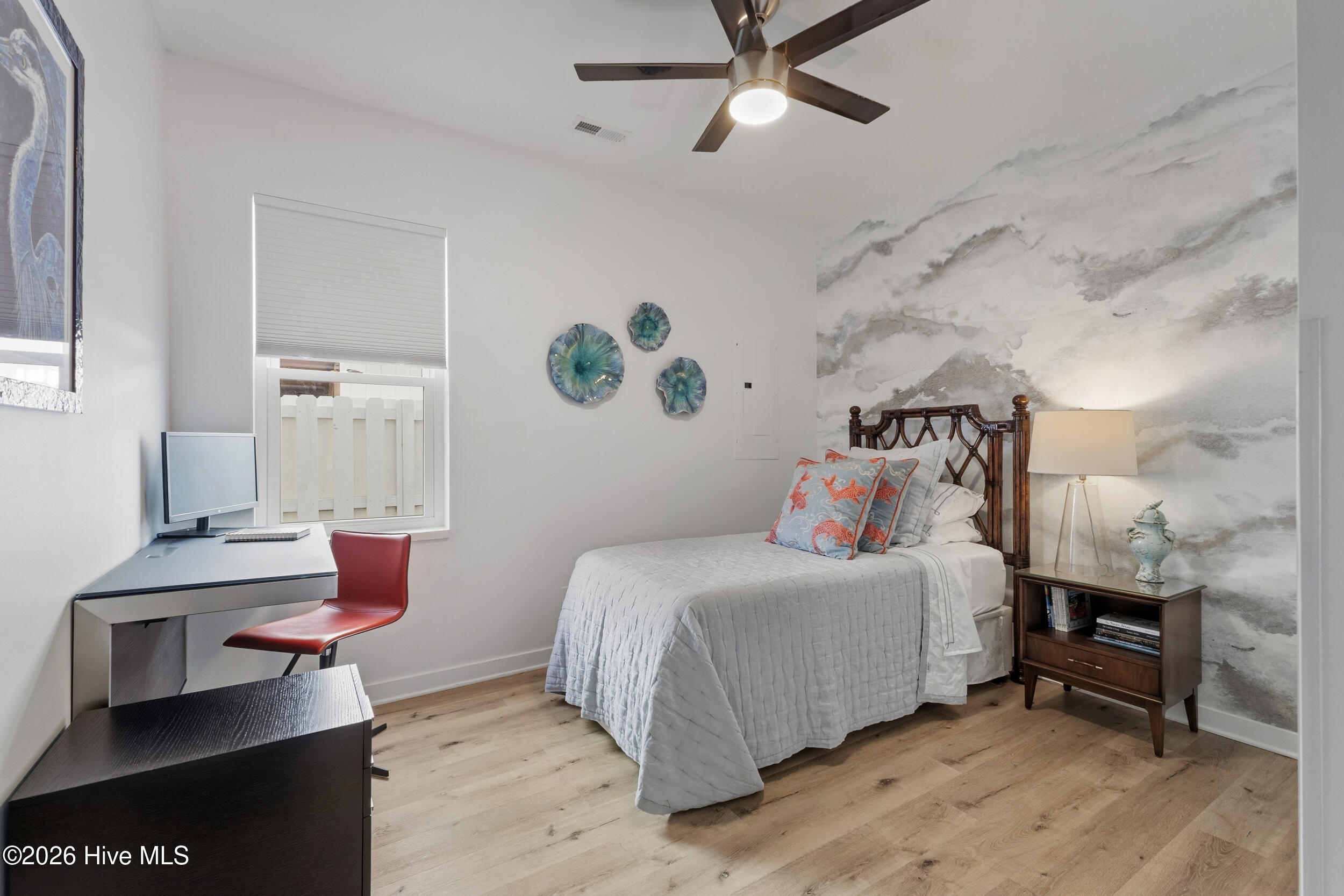 100558032 | Photo 31