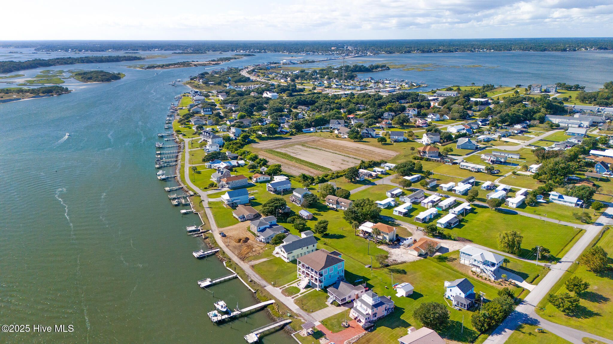 100535334 | Photo 57