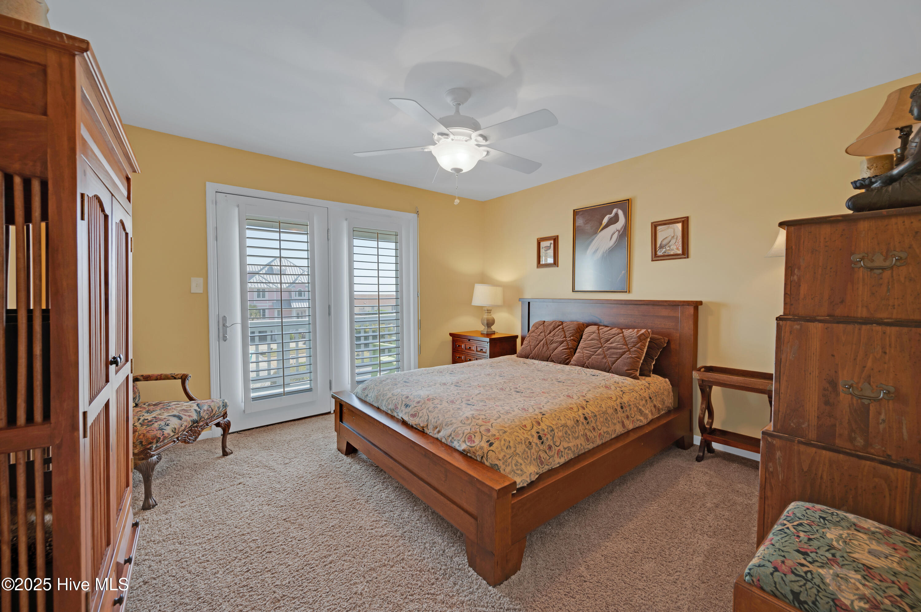 100498545 | Photo 94