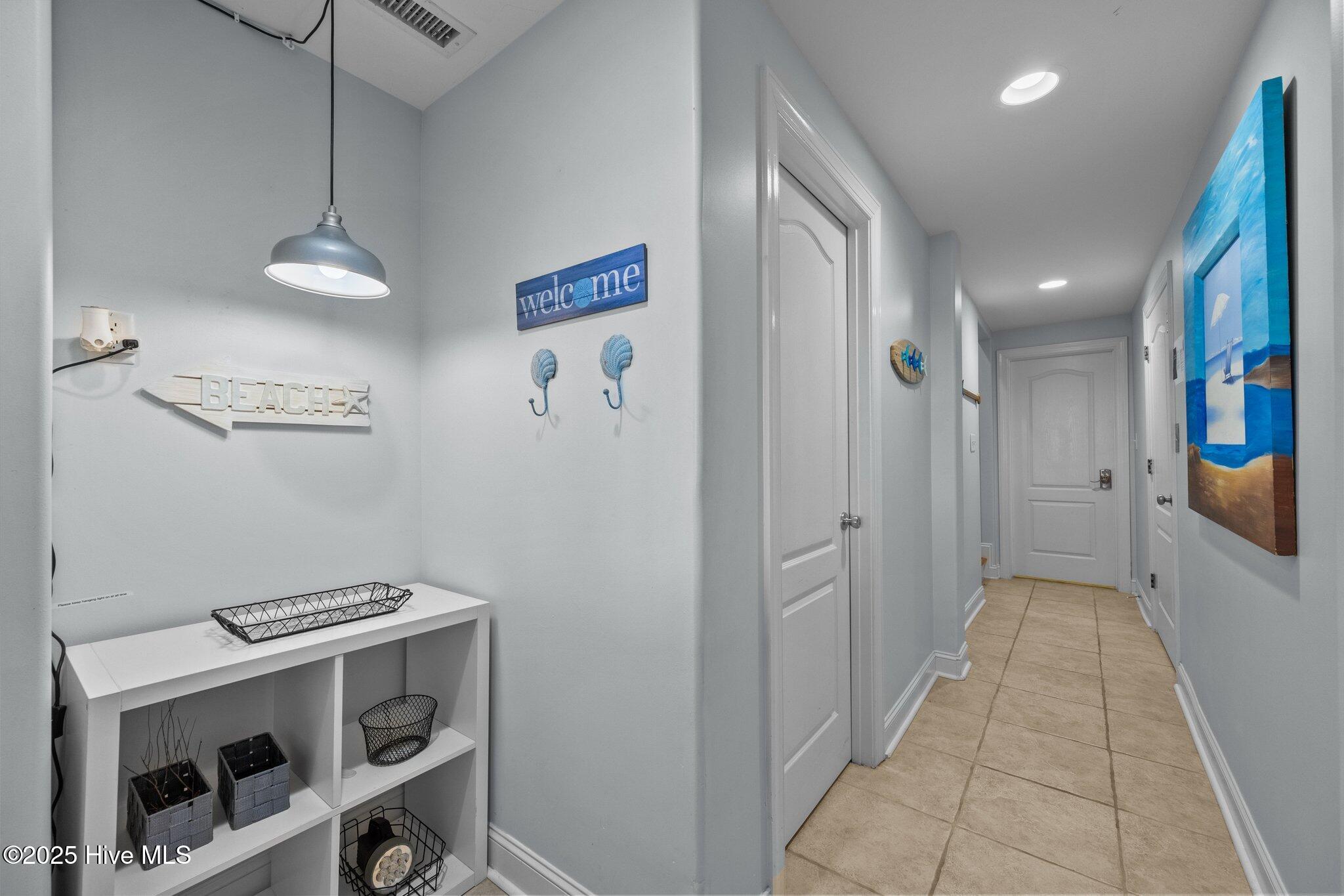 100531222 | Photo 36