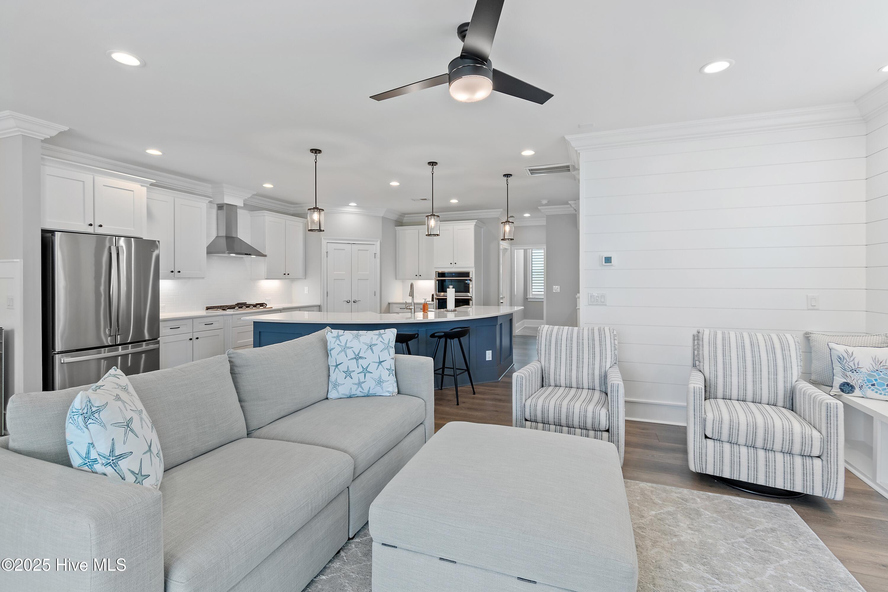 100551206 | Photo 17