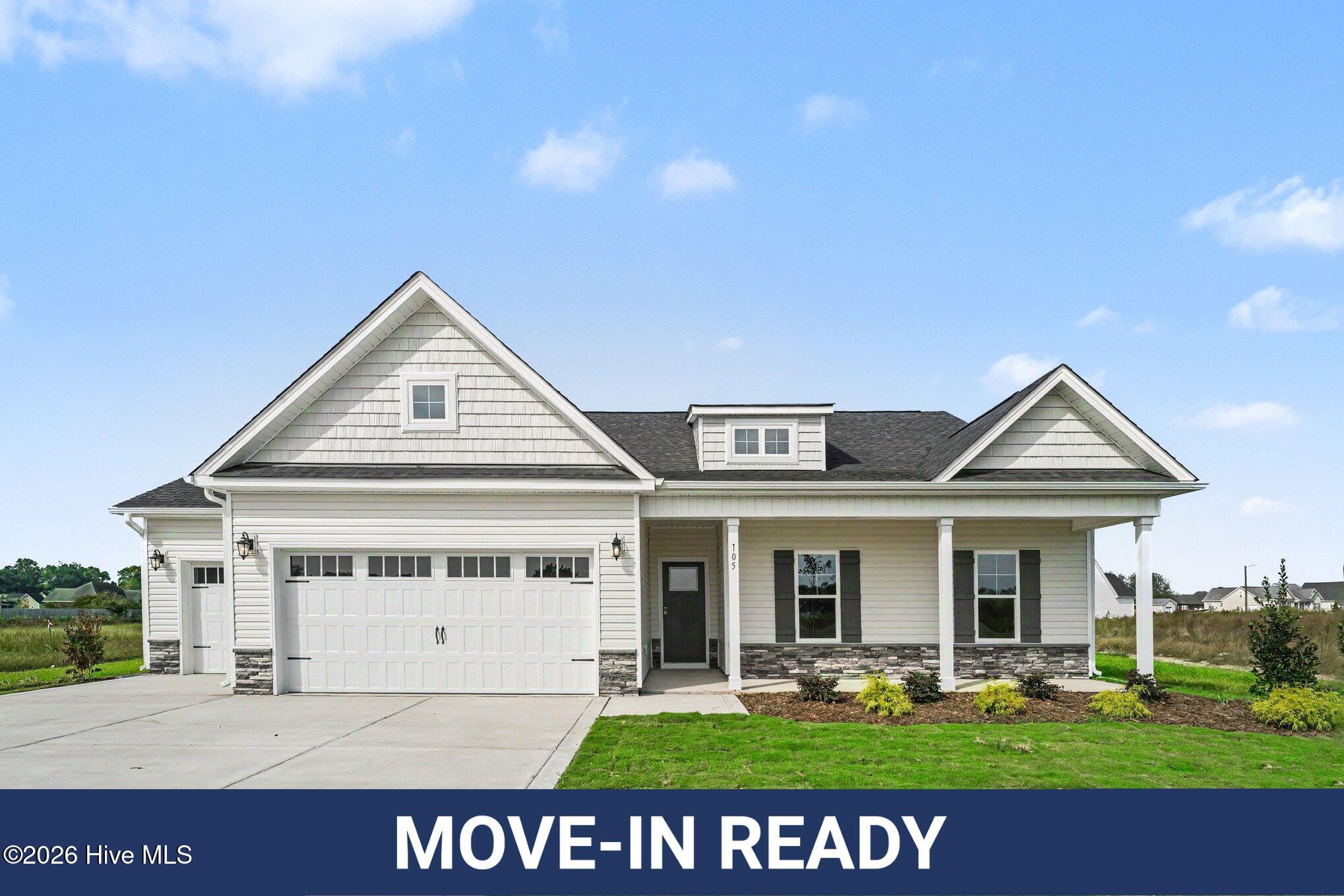 Photo 1 of Single family home for sale at 105 Ed Barrow Ln, La Grange, NC 28551 | MLS# 100591798 | Listing updated on 2026-10-09