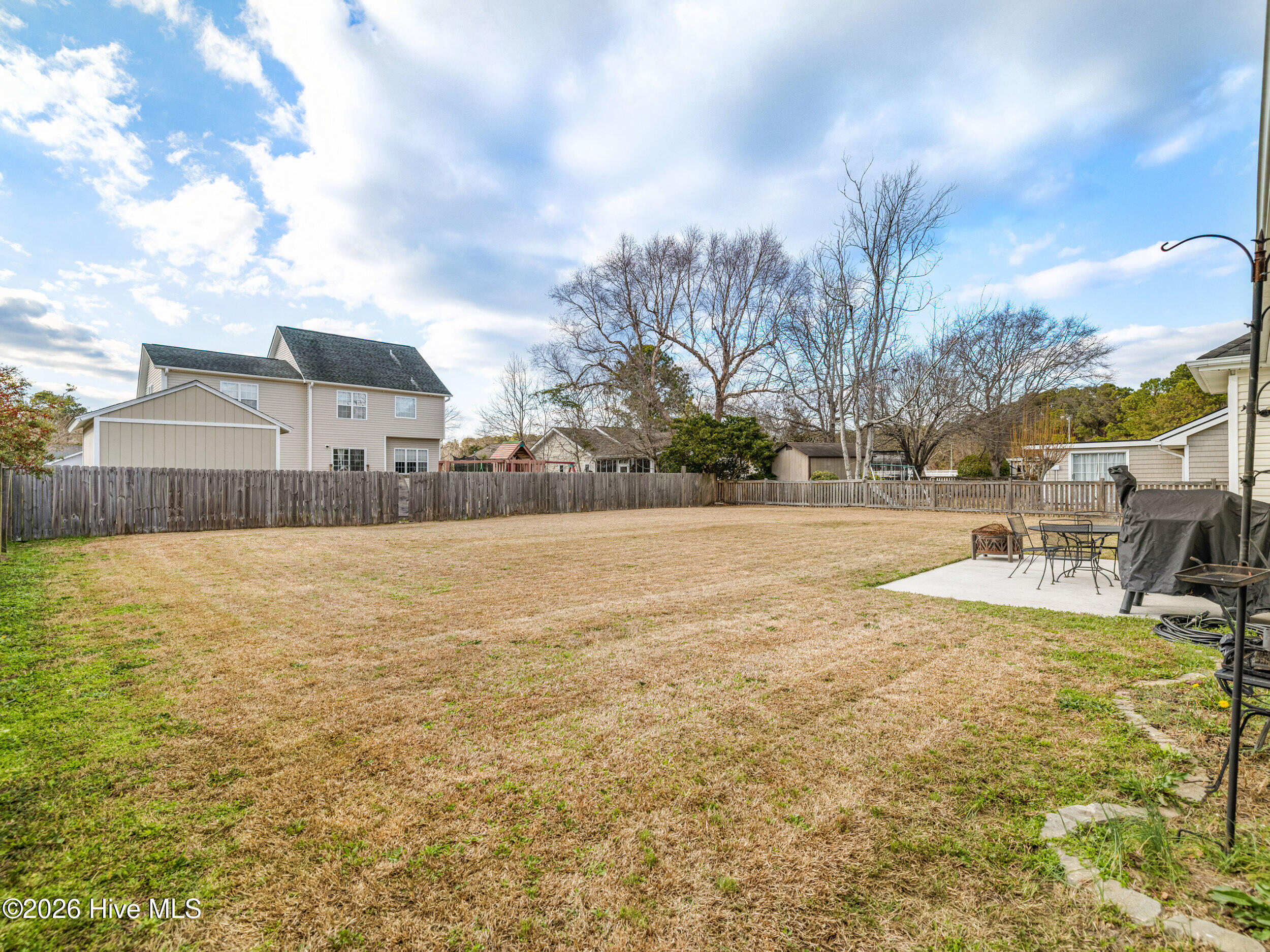 100561175 | Photo 21