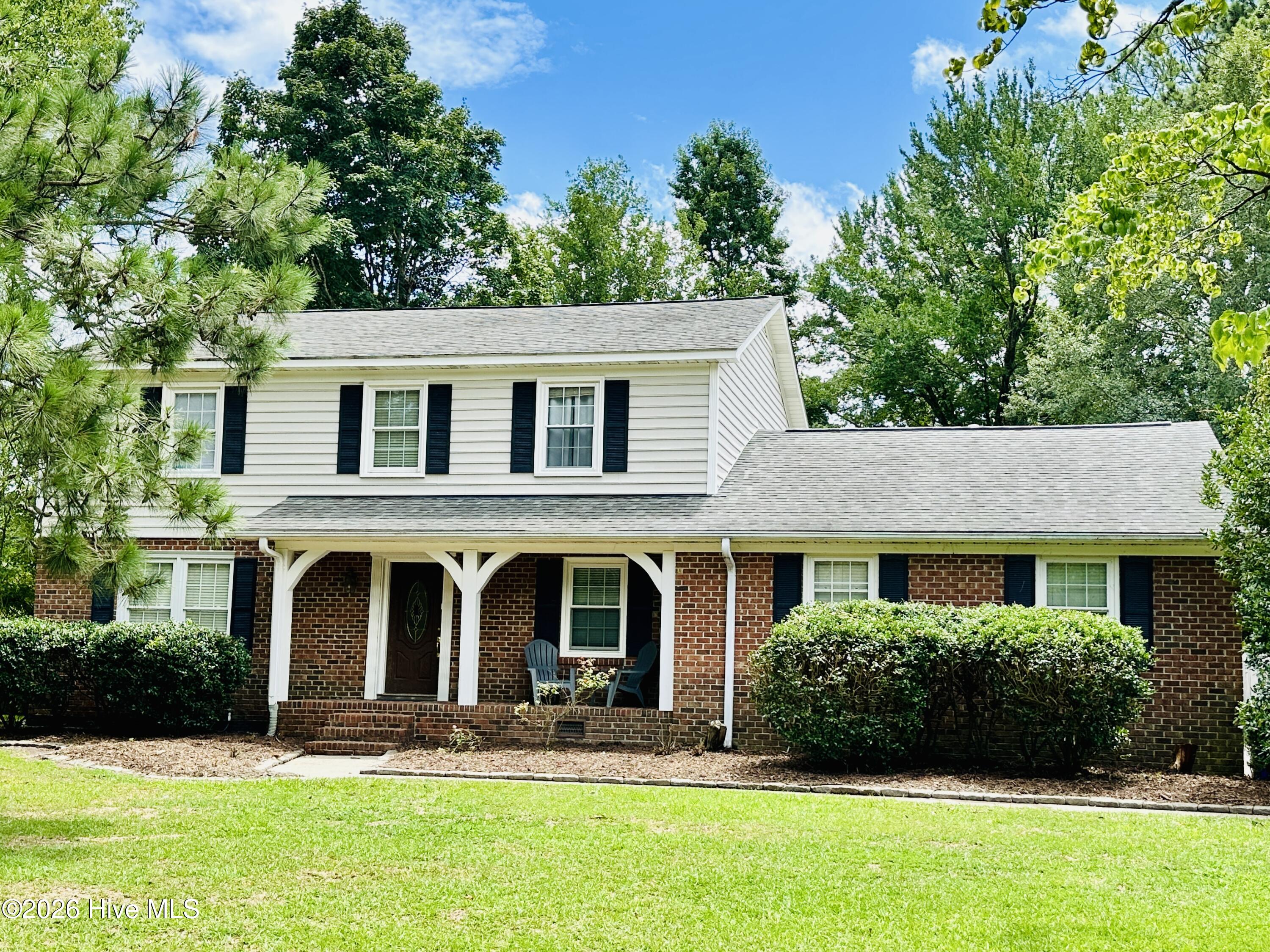 Exterior photo of 409 Oxford Road, Greenville, NC 27858. MLS: 100594076