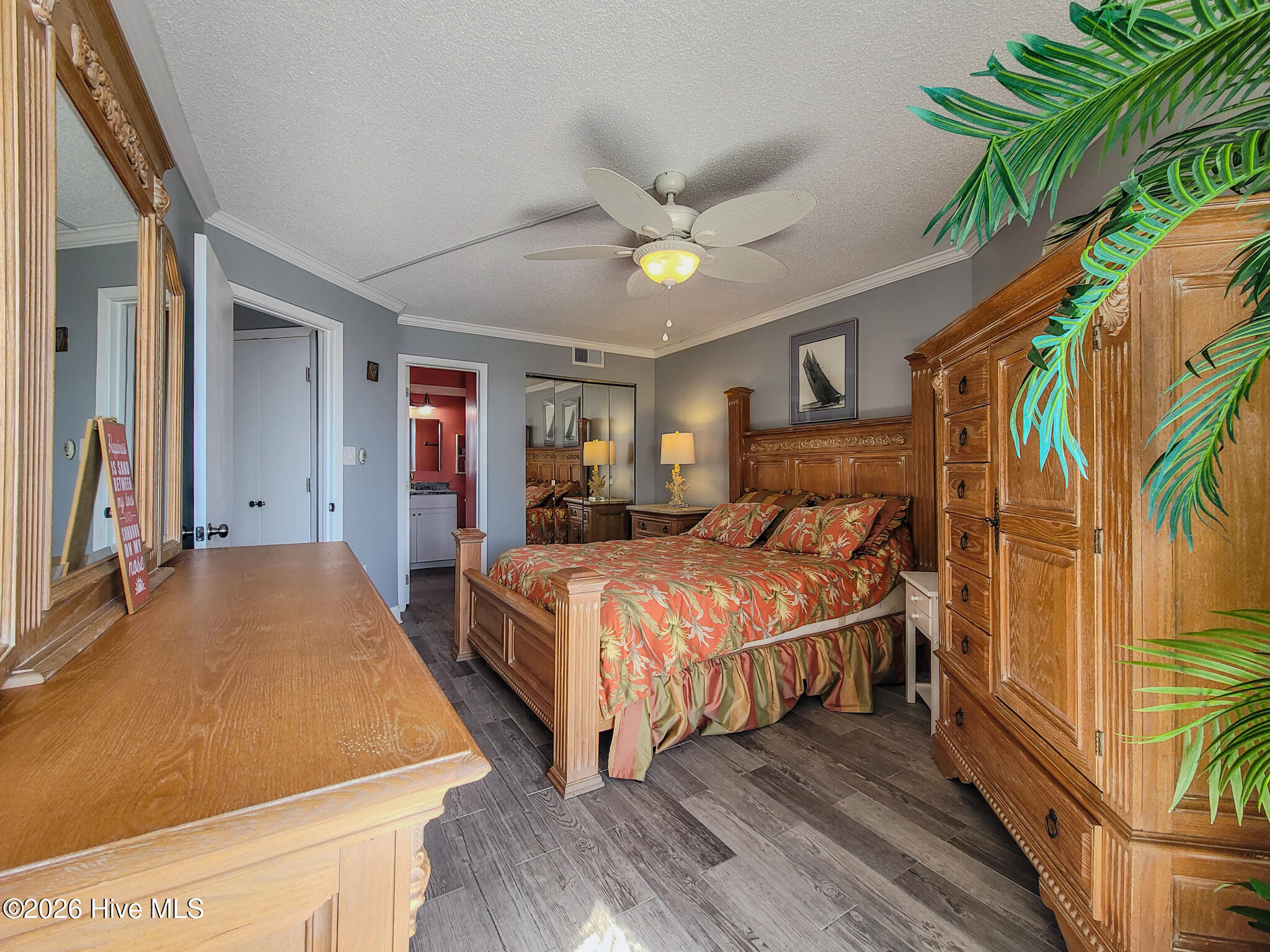 100559074 | Photo 29