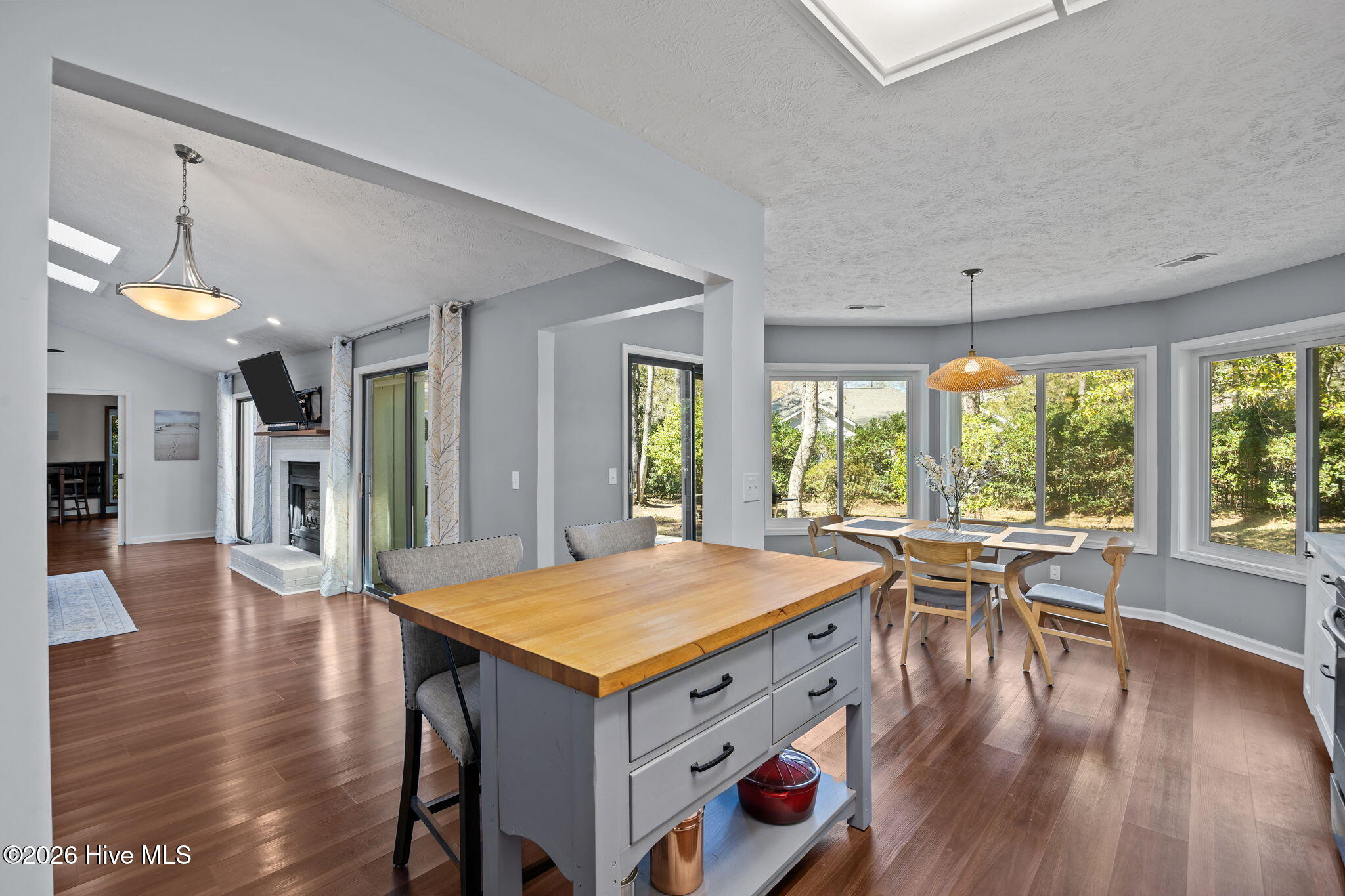 100561214 | Photo 12