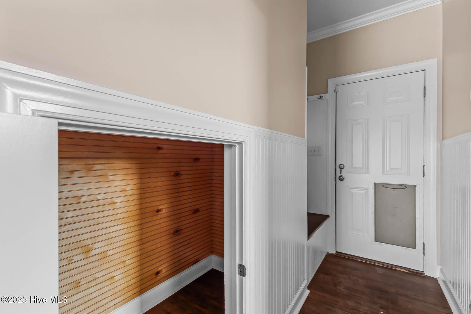 100532827 | Photo 28