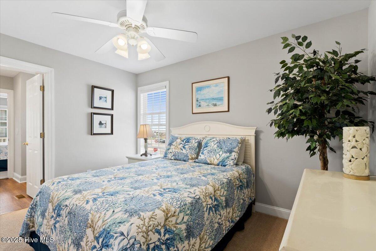 100556951 | Photo 29