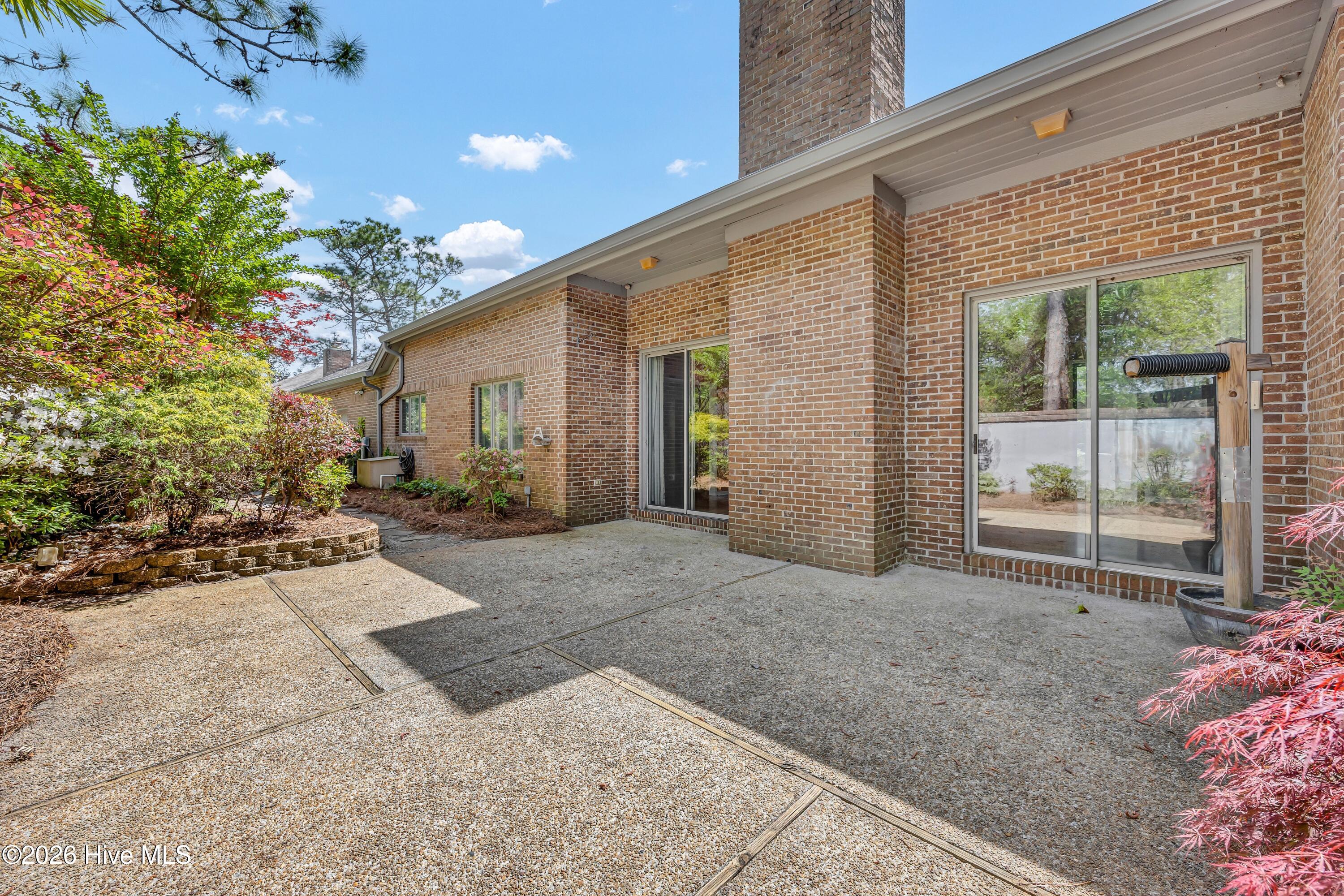 100566682 | Photo 12