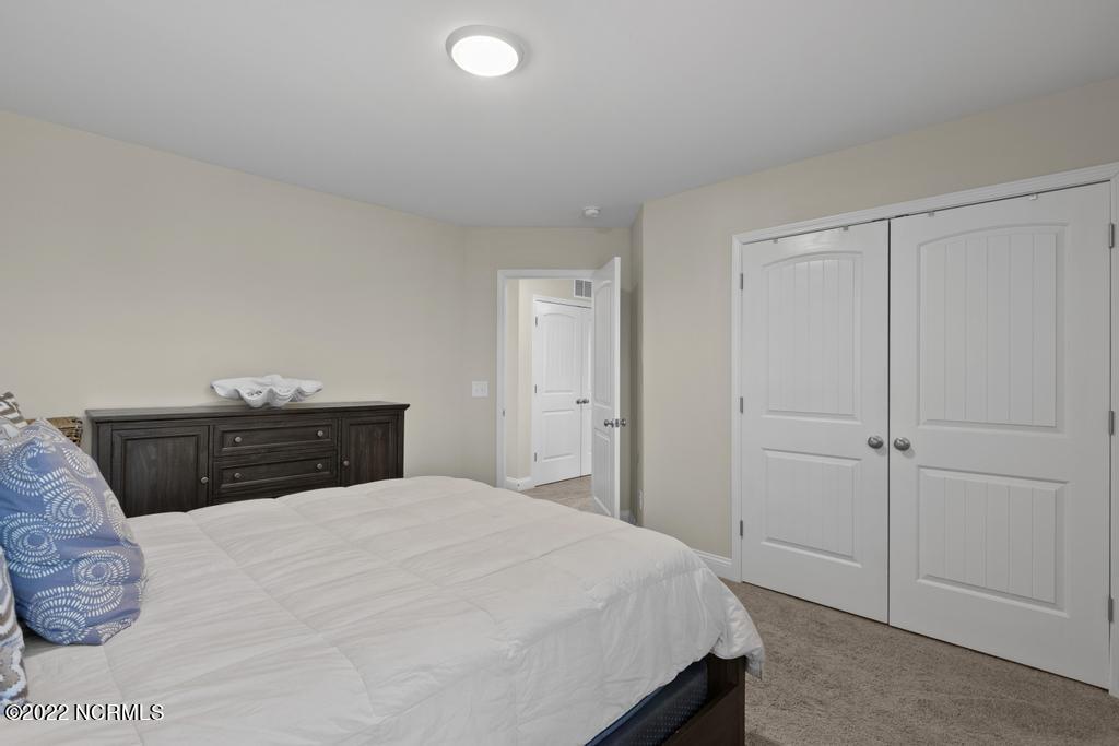 100531936 | Photo 23