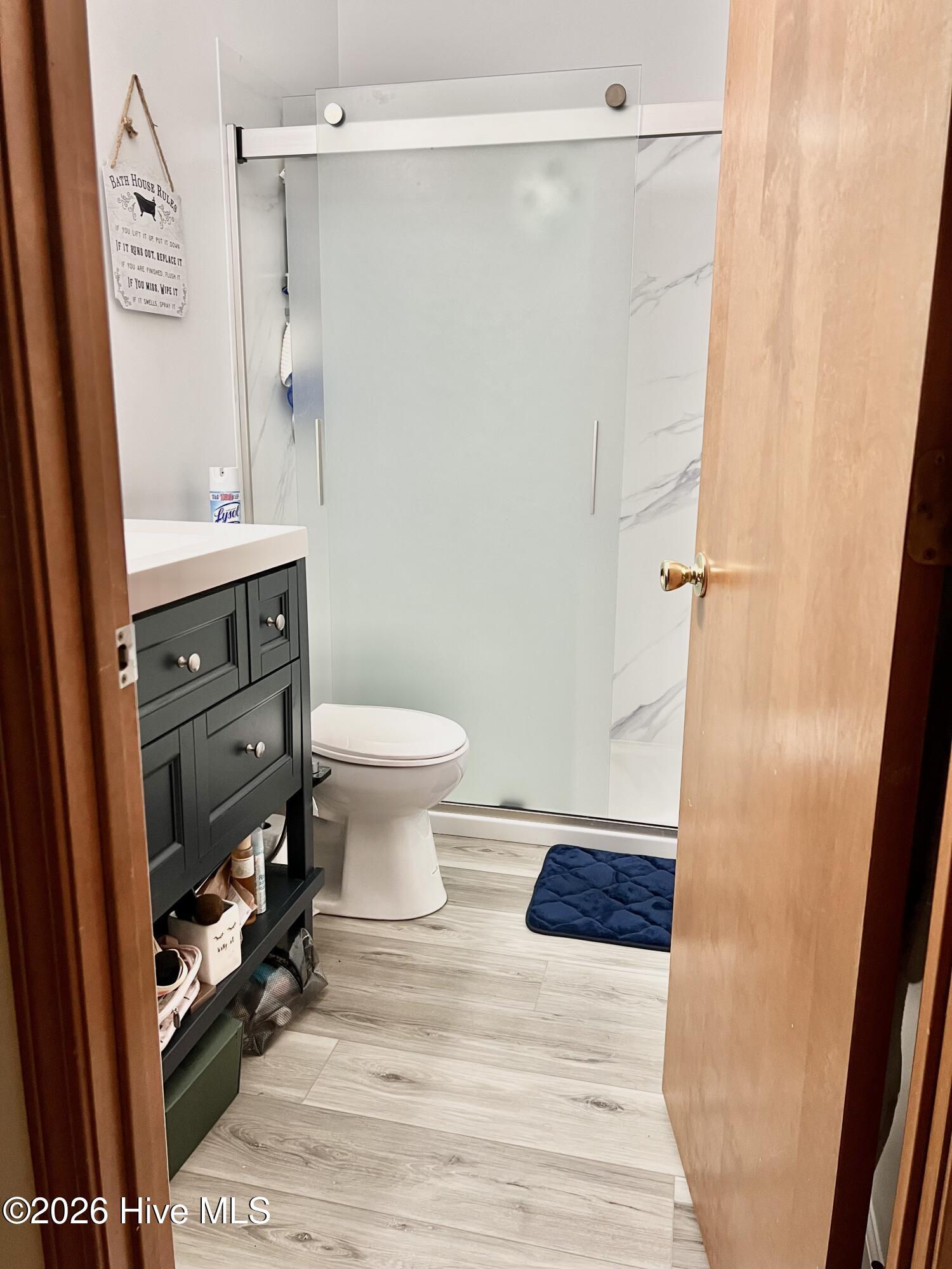 100564065 | Photo 31