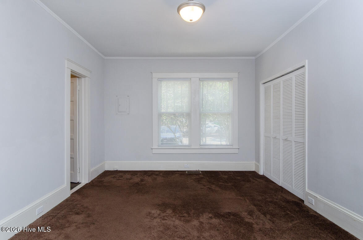 100561400 | Photo 16