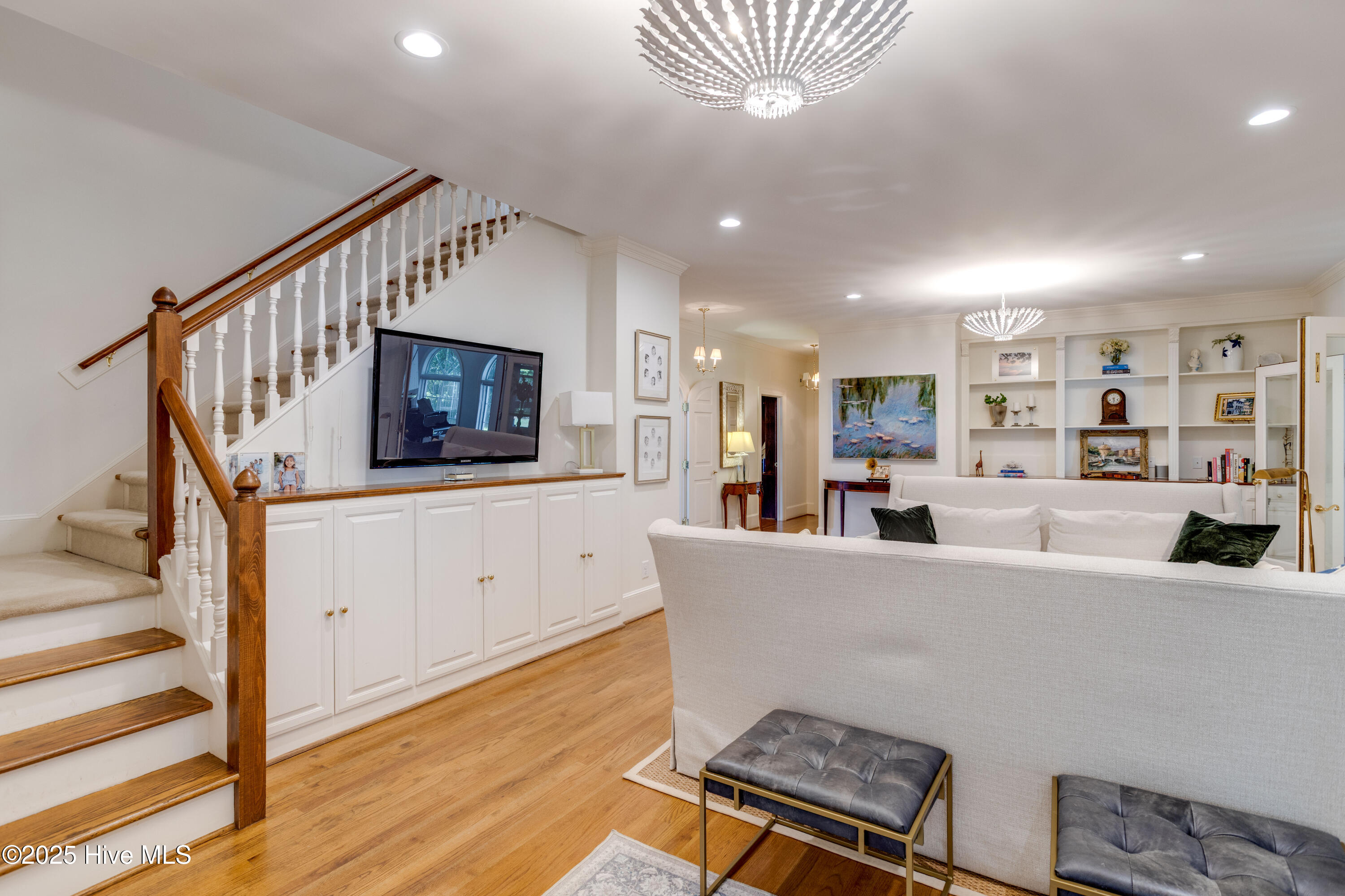 Homes for sale in Greenville, NC | 611 Queen Annes Rd, Greenville, NC 27858 | MLS# 100526788