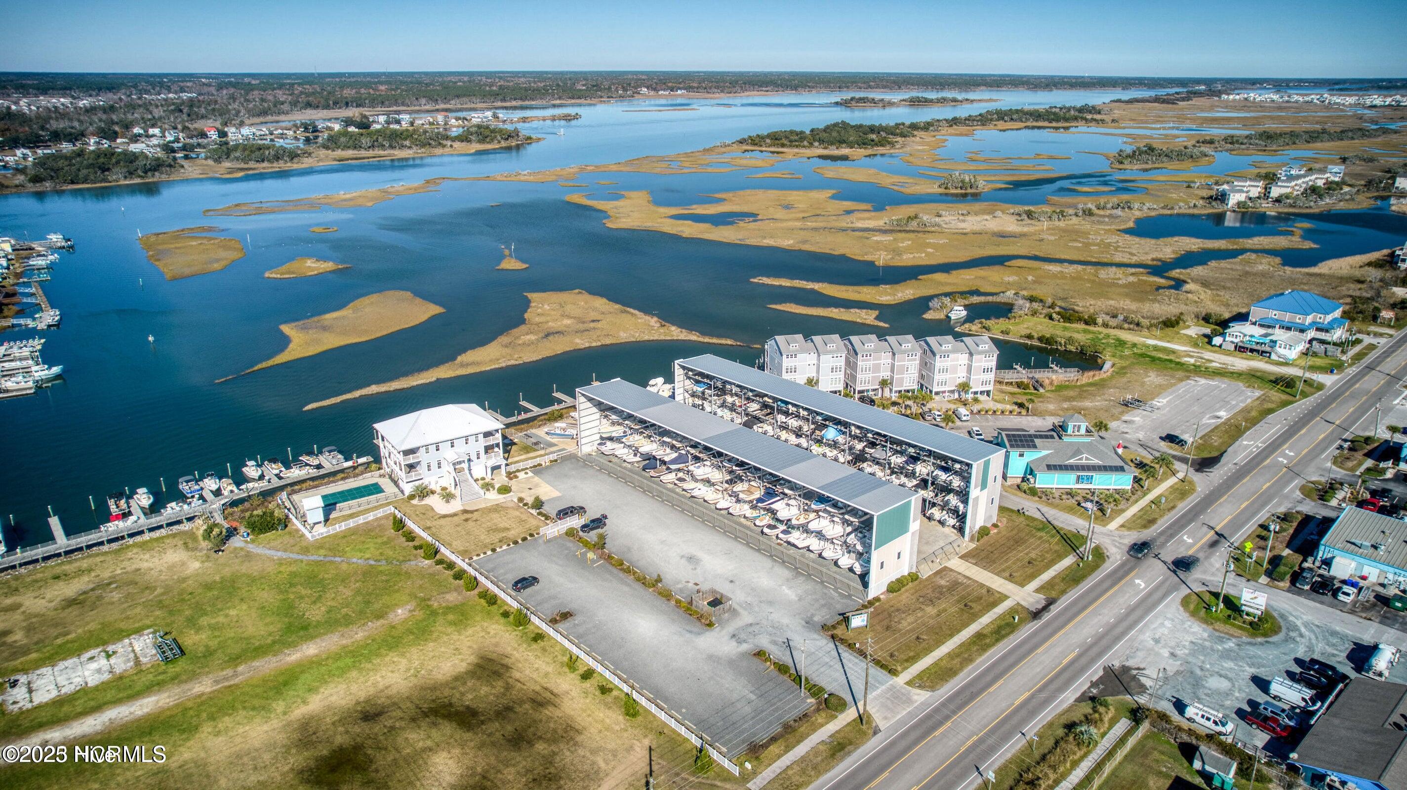 100514575 | Photo 46