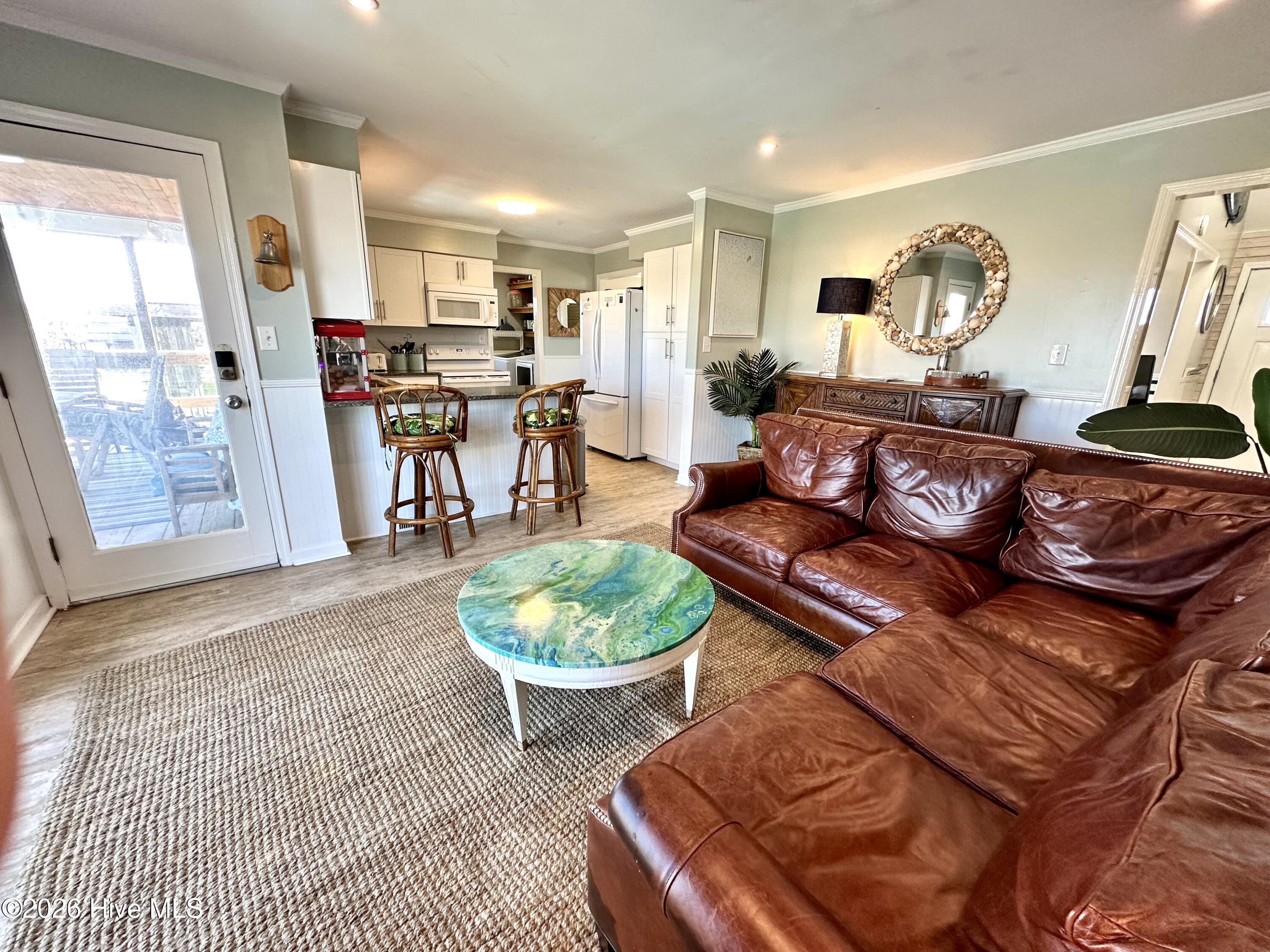 100550124 | Photo 15