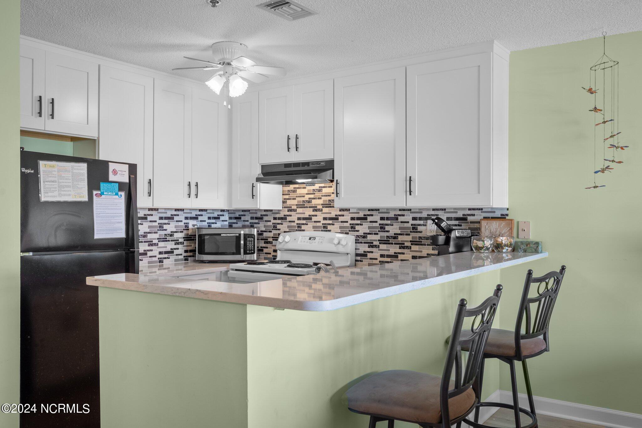 100461796 | Photo 10