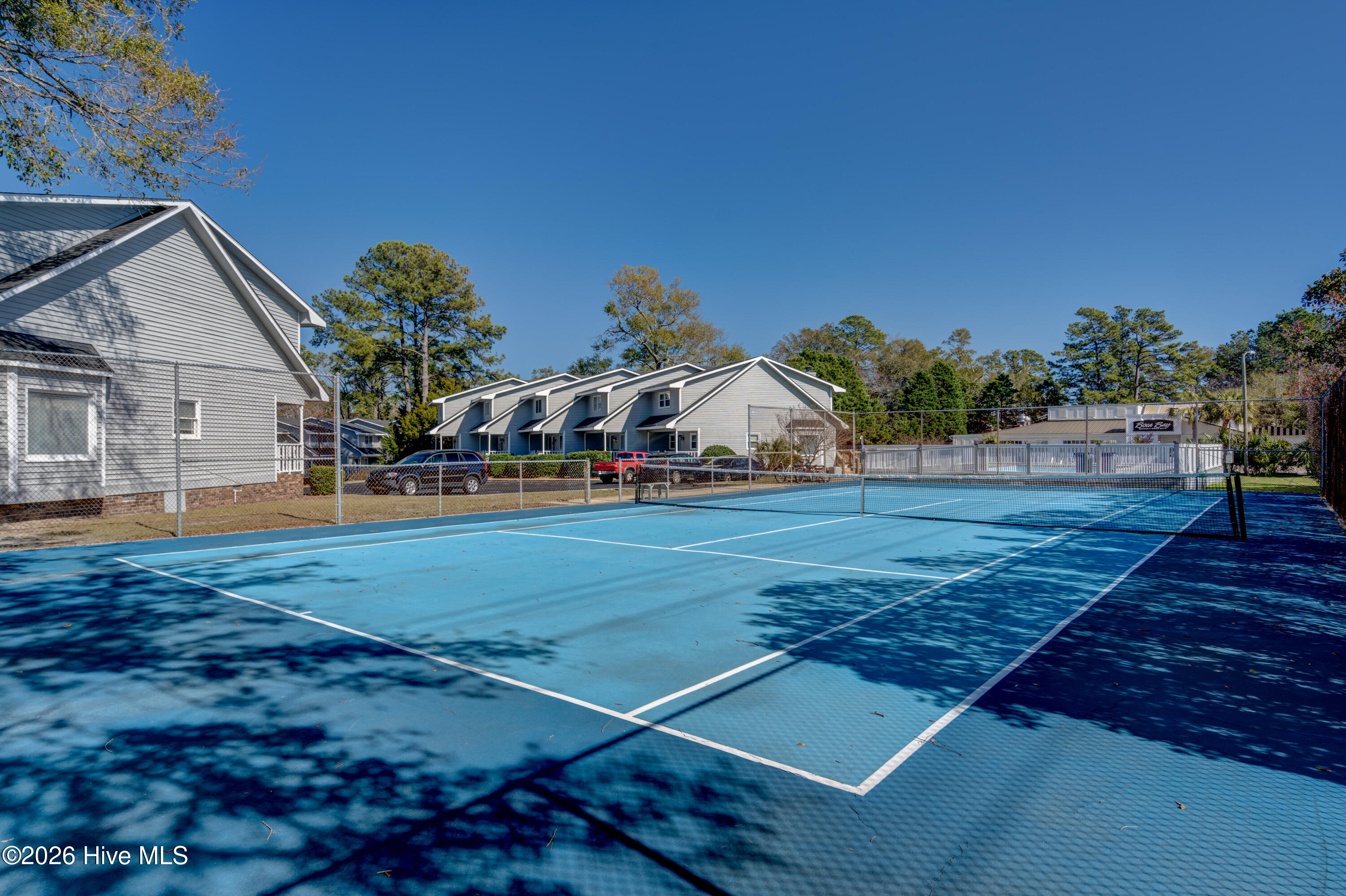 100567252 | Photo 28