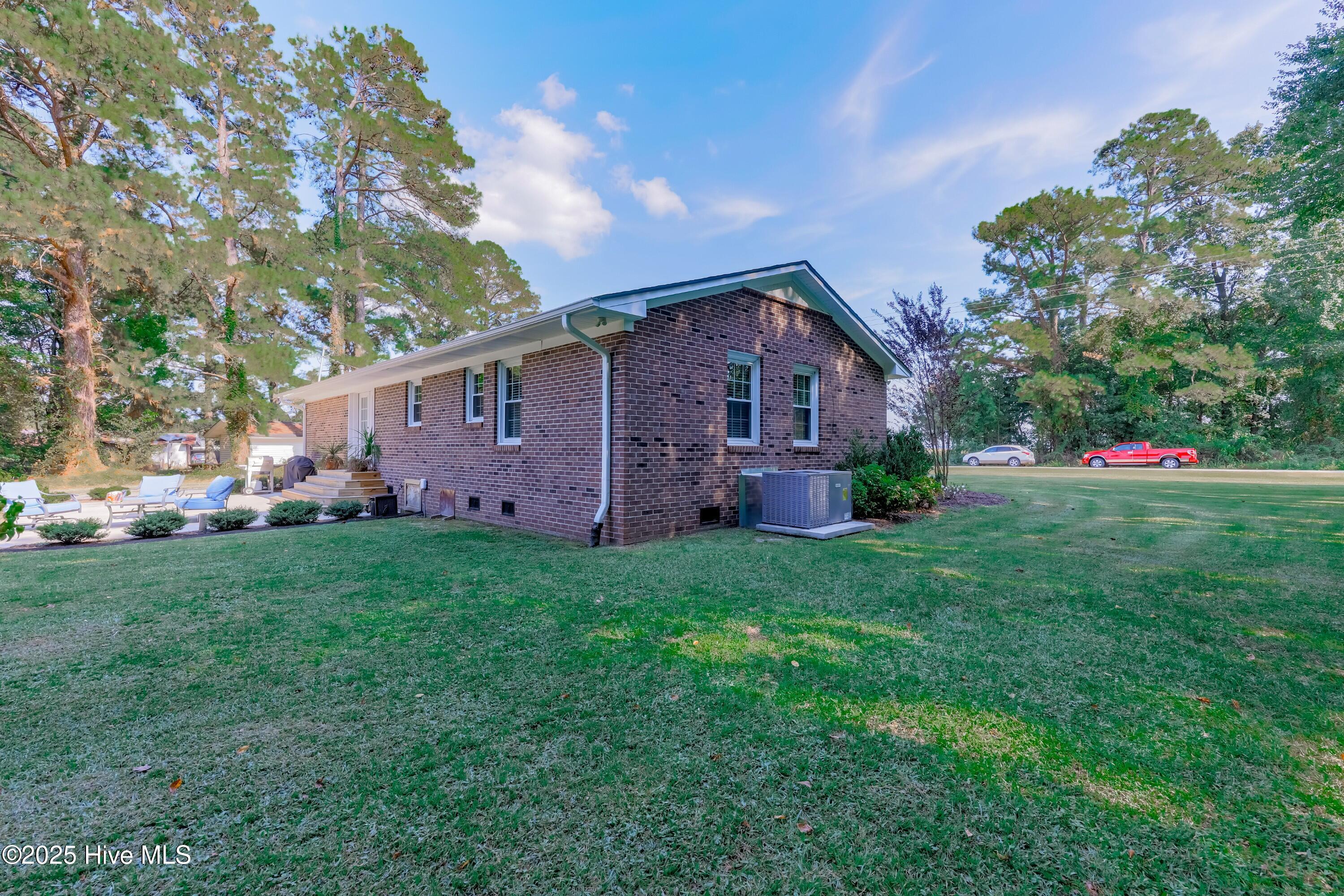 1110 S Dobson Chapel Road S, Magnolia, NC 28453 – photo 9: _K6A6636 (Custom)