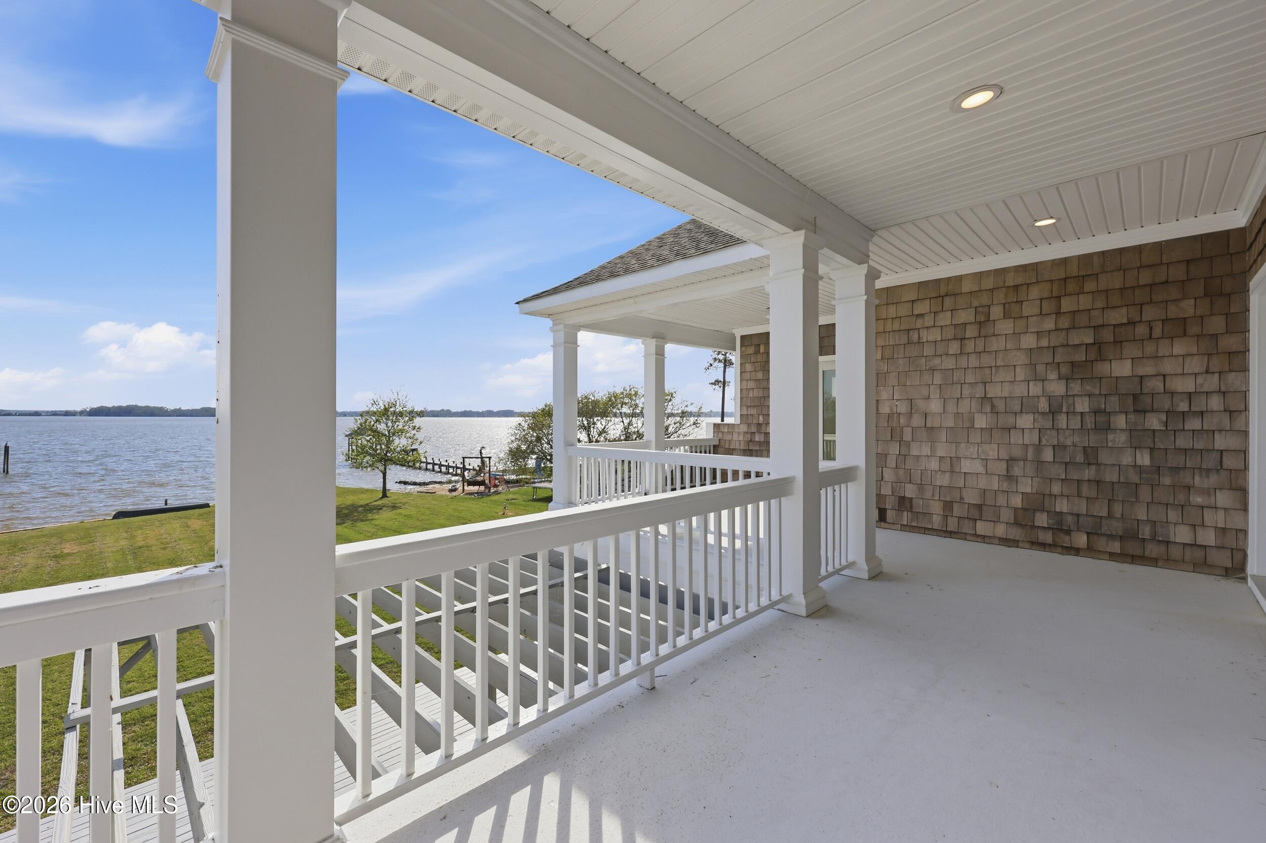 503 Pointe Vista Drive, Elizabeth City, NC, 27909