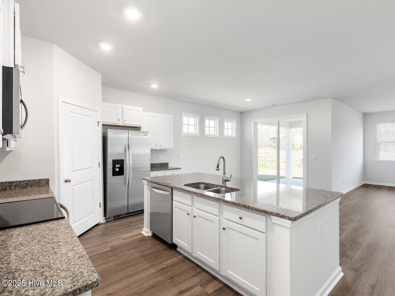 1116 Indigo Bunting Drive Lot 53, Leland, NC 28451 – photo 5: 2- Similar to