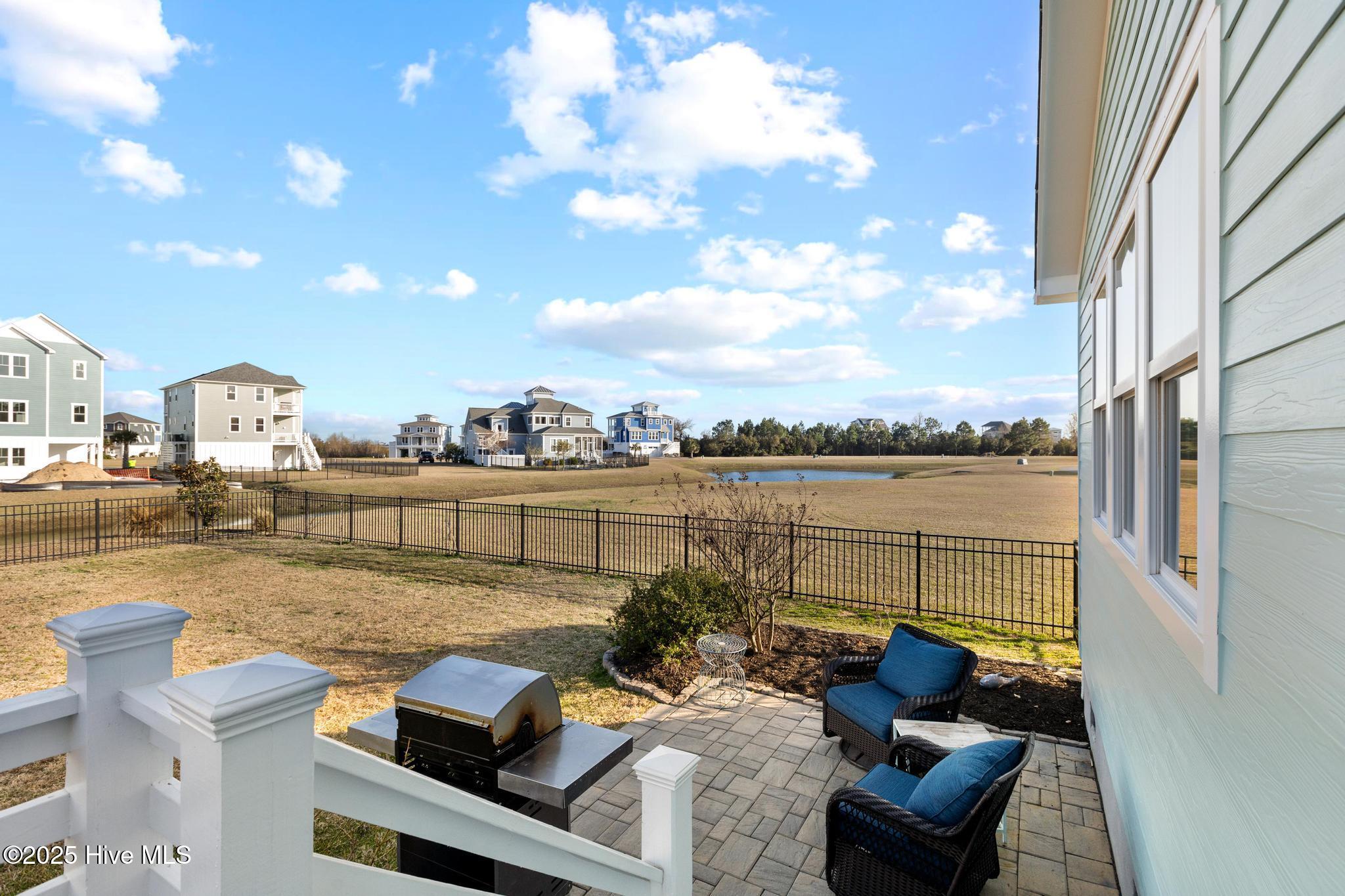 100554502 | Photo 52