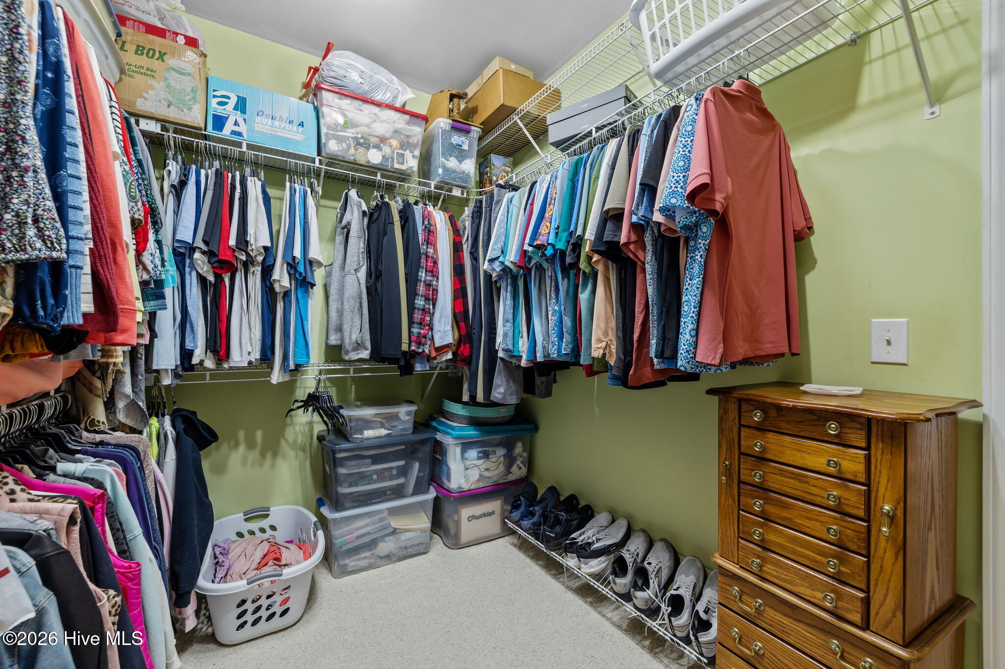 100555353 | Photo 56