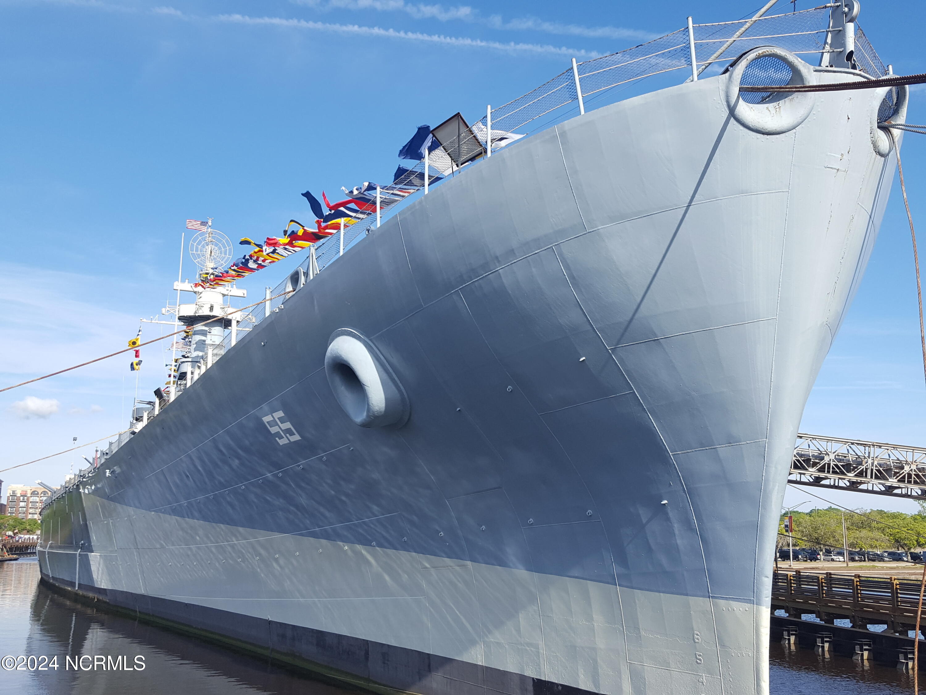 100512715 | Photo 27