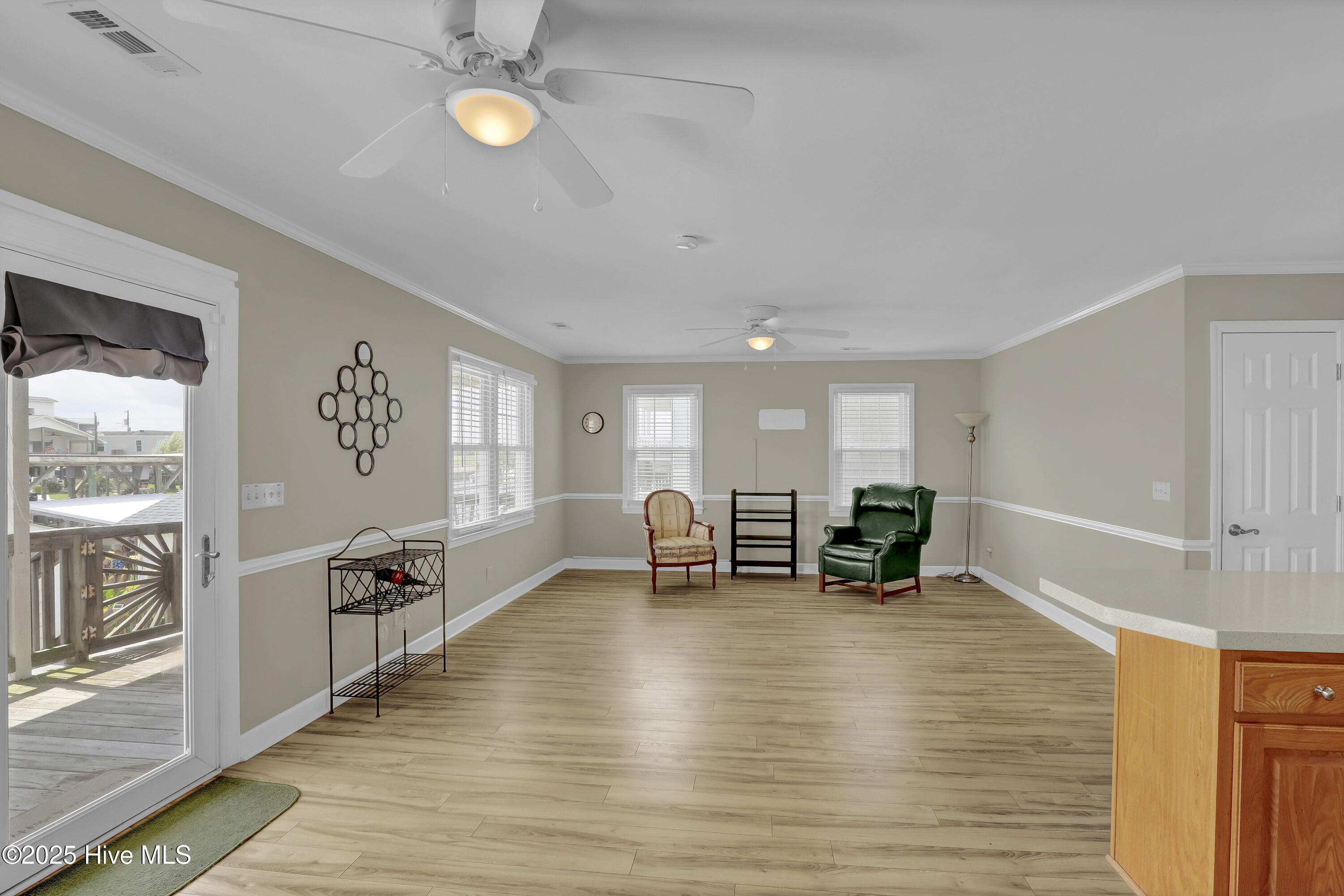 100517491 | Photo 27