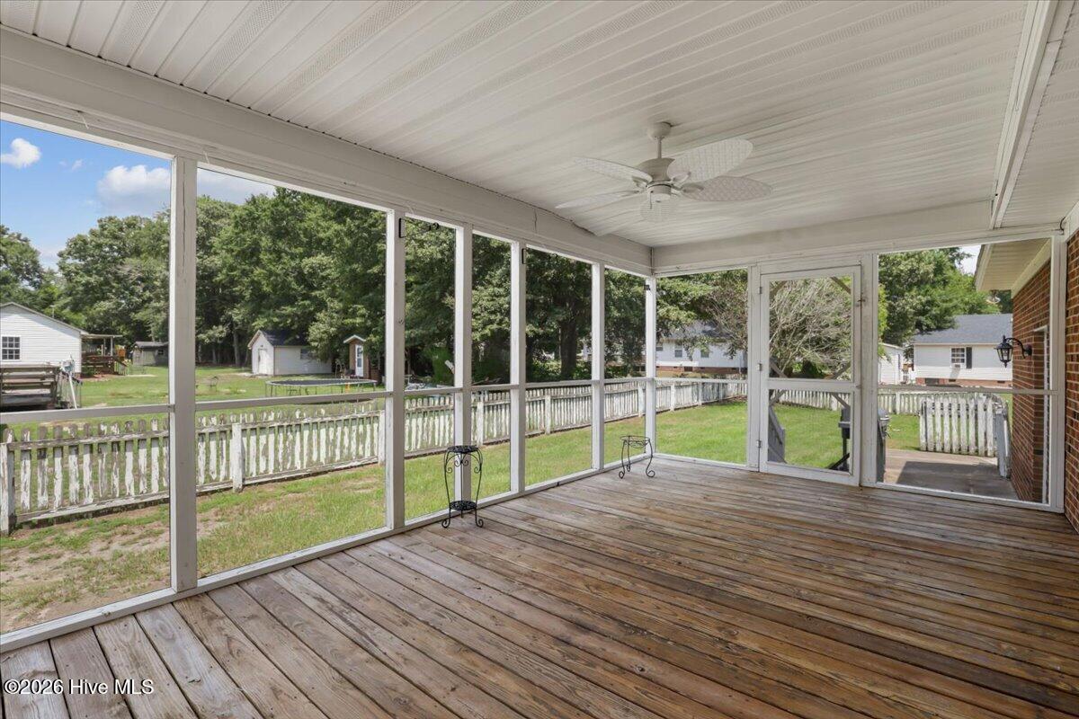 Exterior photo of 2495 Stratford Drive, La Grange, NC 28551. MLS: 100596273