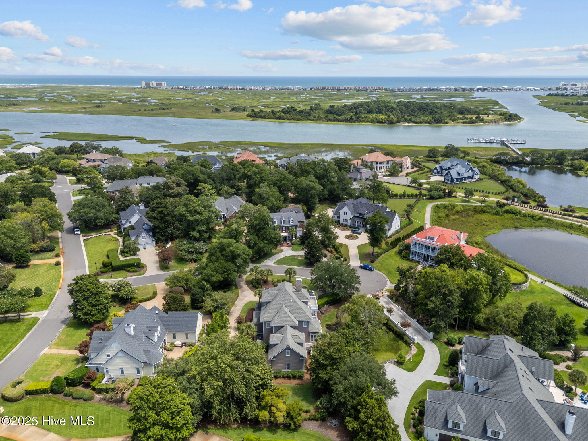 100553124 | Photo 83