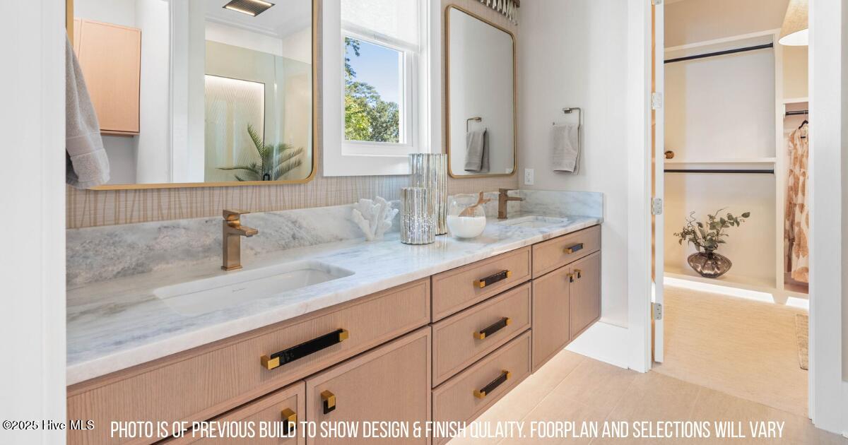 100516675 | Photo 10