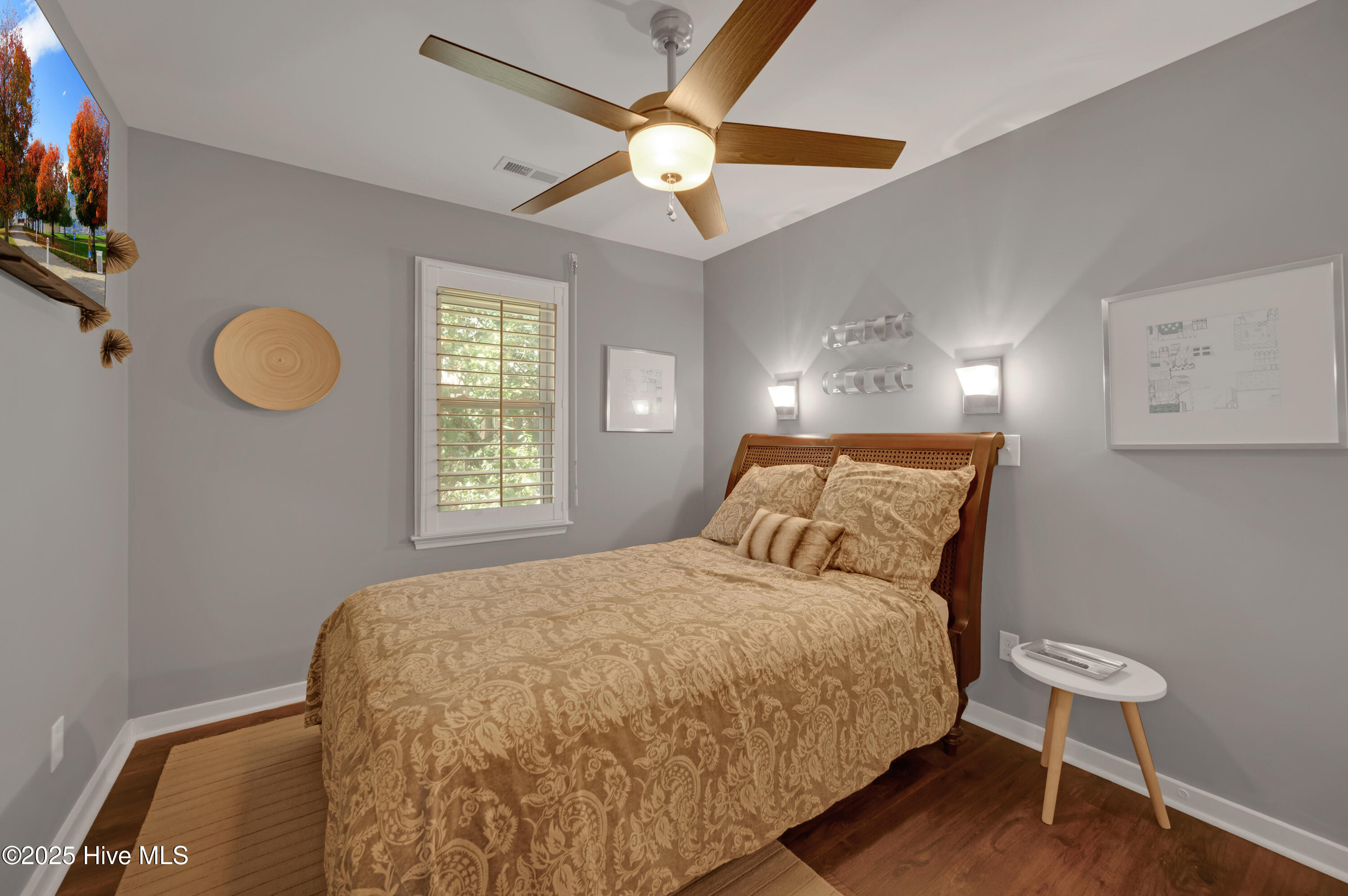 100498545 | Photo 41