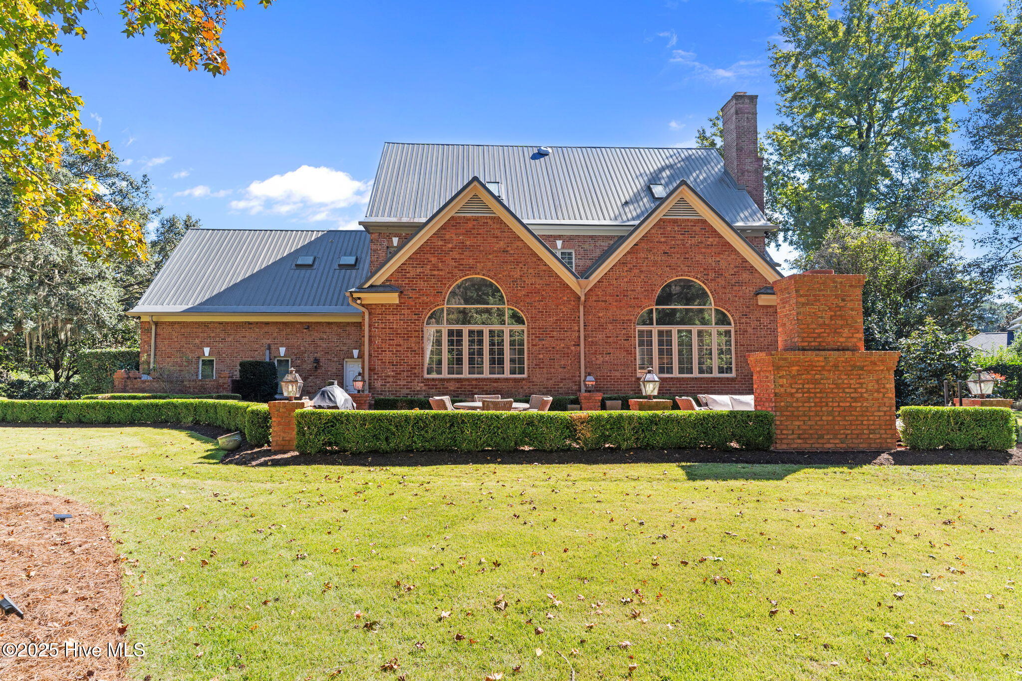 100537269 | Photo 13