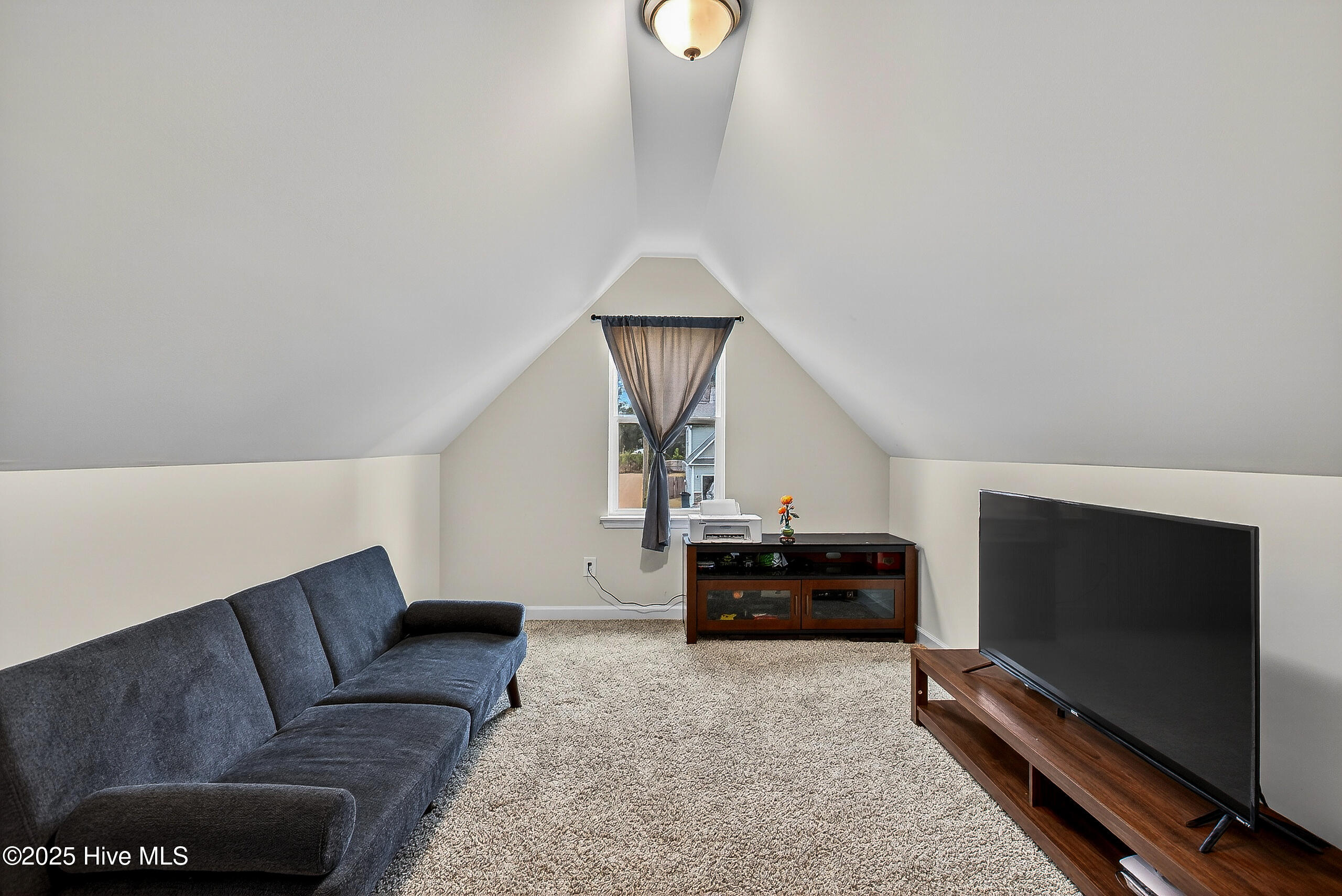 100544724 | Photo 21