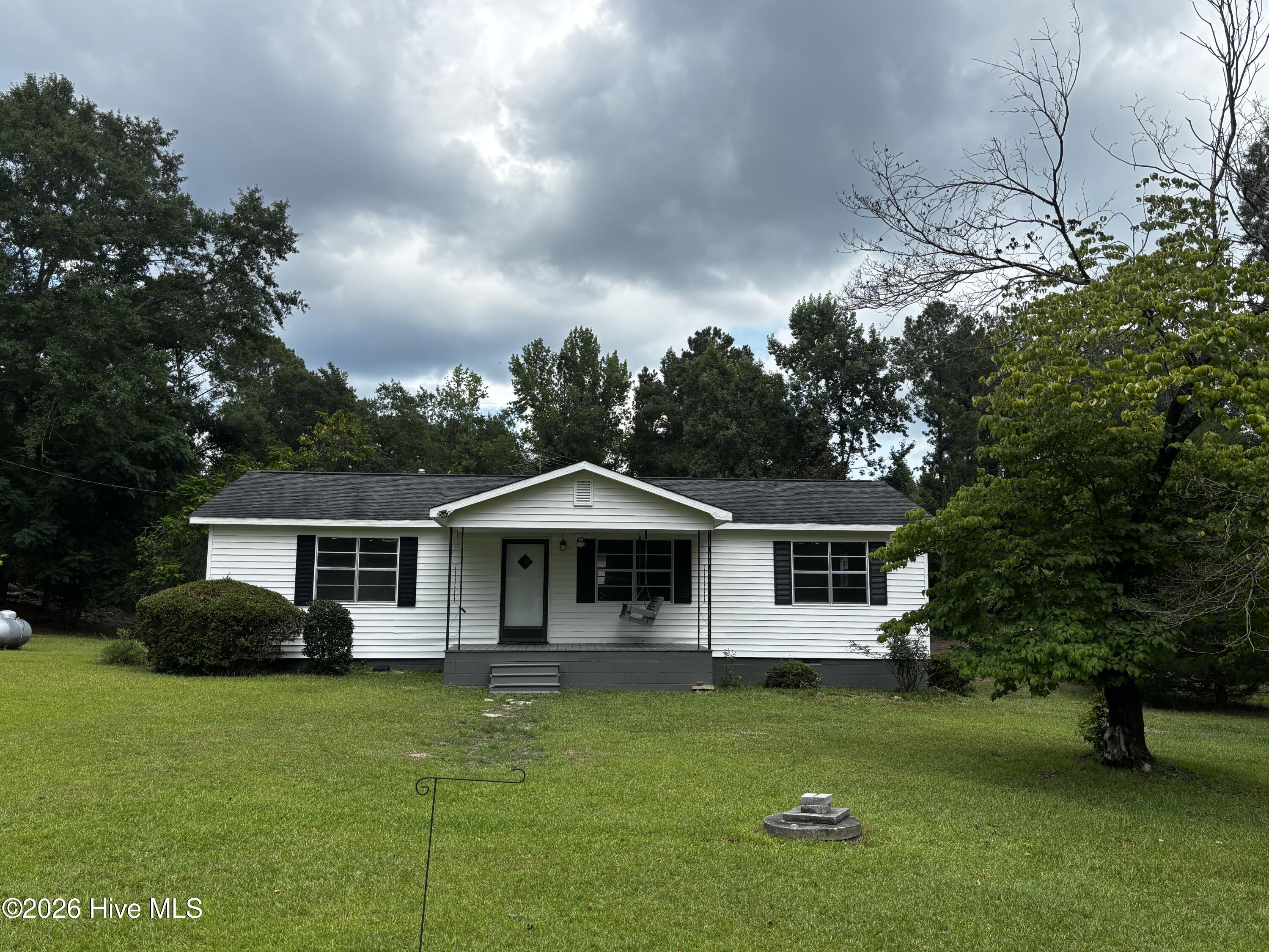 1st image of 5494 Huff's Bridge Rd, Dearing, GA 30808 | MLS# 100589807
