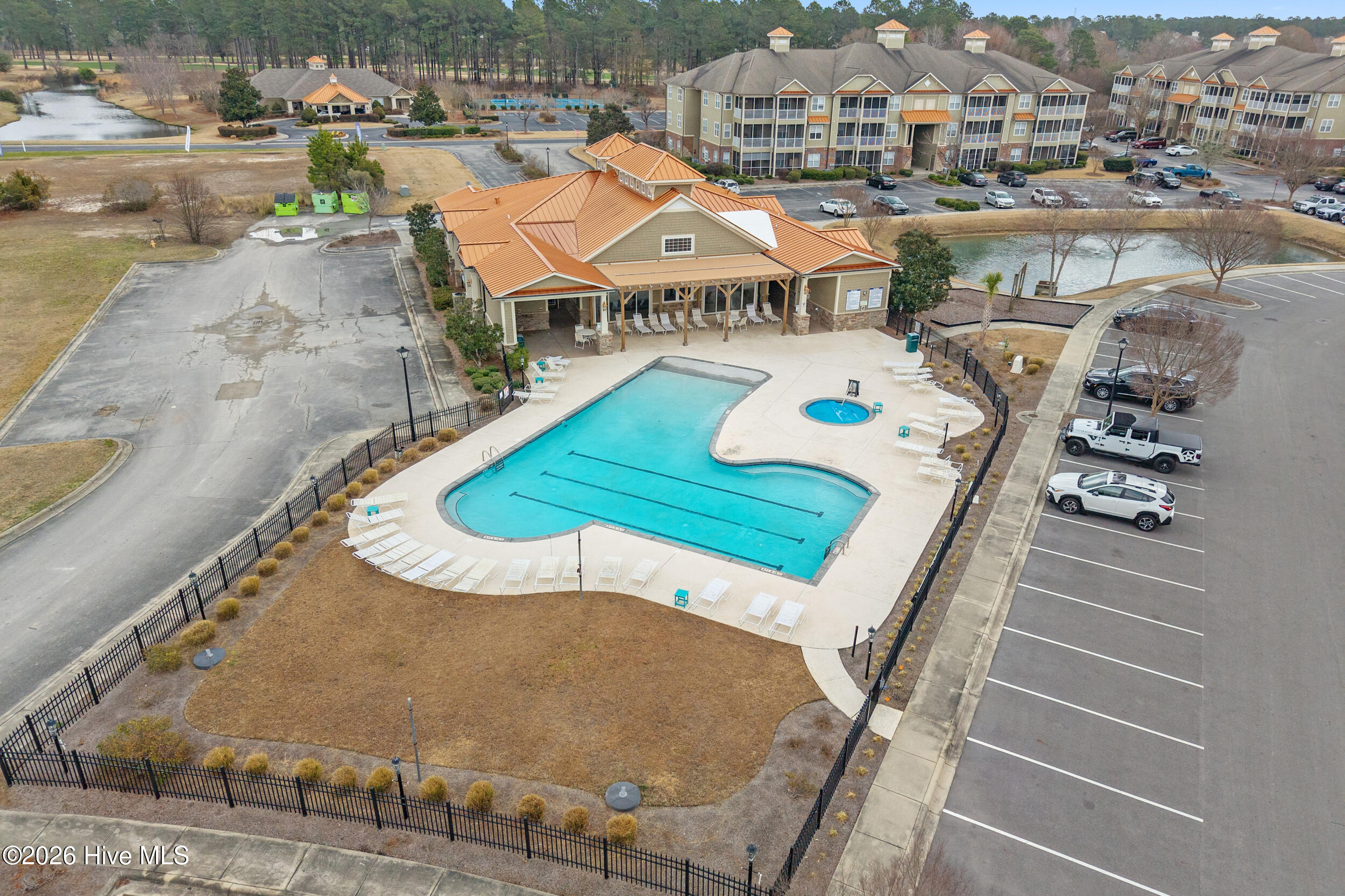 100556041 | Photo 31