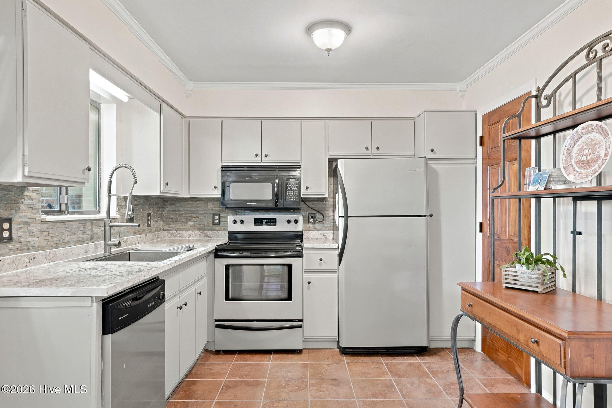 113 Bonner Avenue 105,Morehead City
