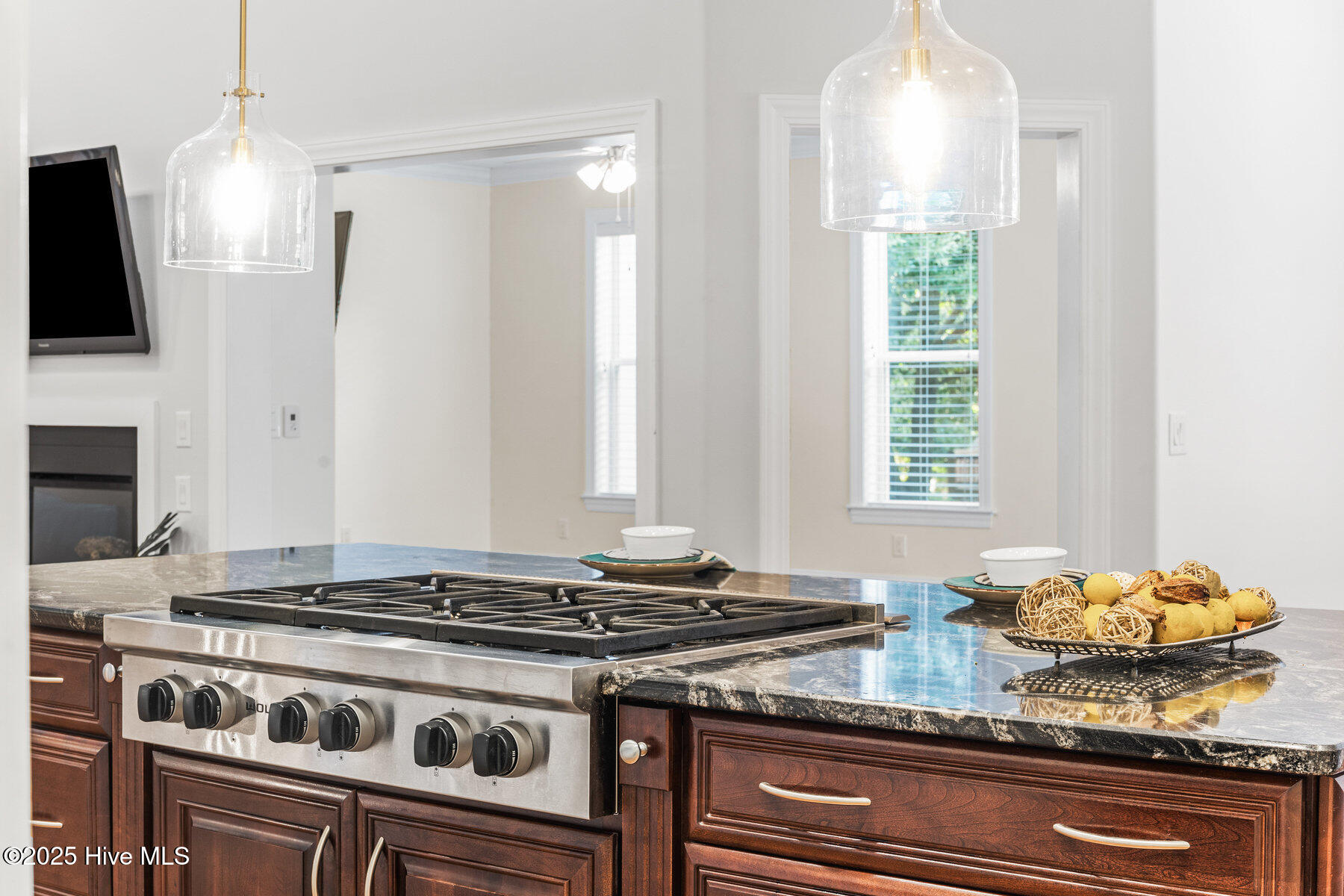 030_1323_summer_hideway-22_551