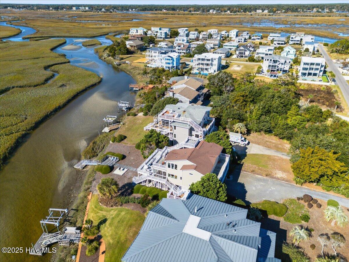 100543410 | Photo 26