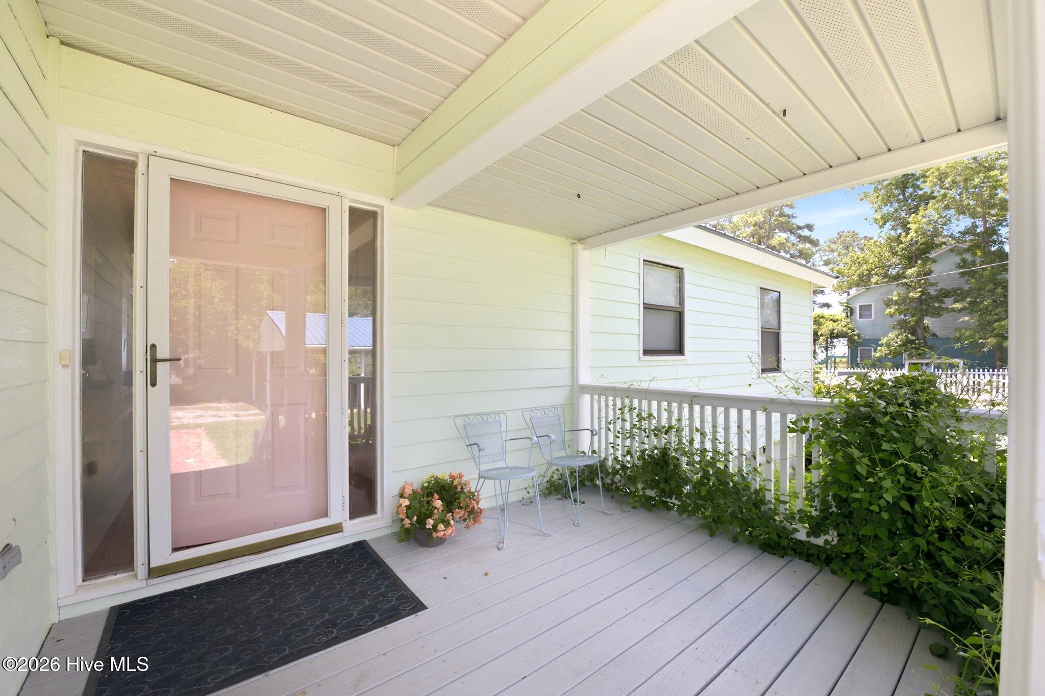 279 Wiggins Point Road,Oriental
