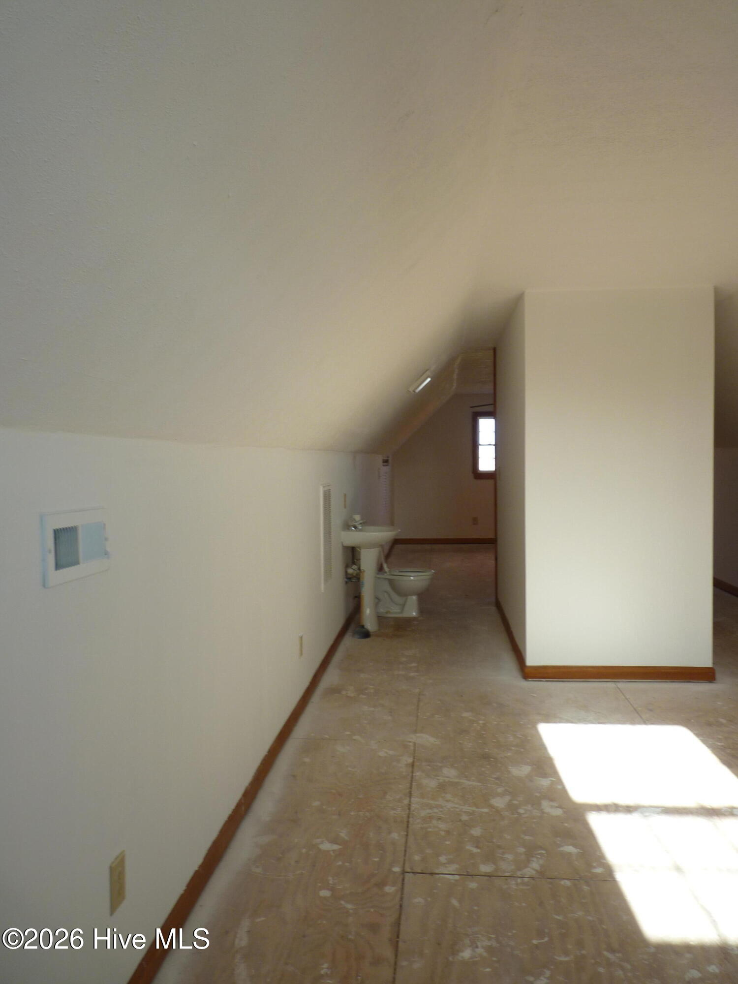 210 Shore Road, Newport, NC, 28570