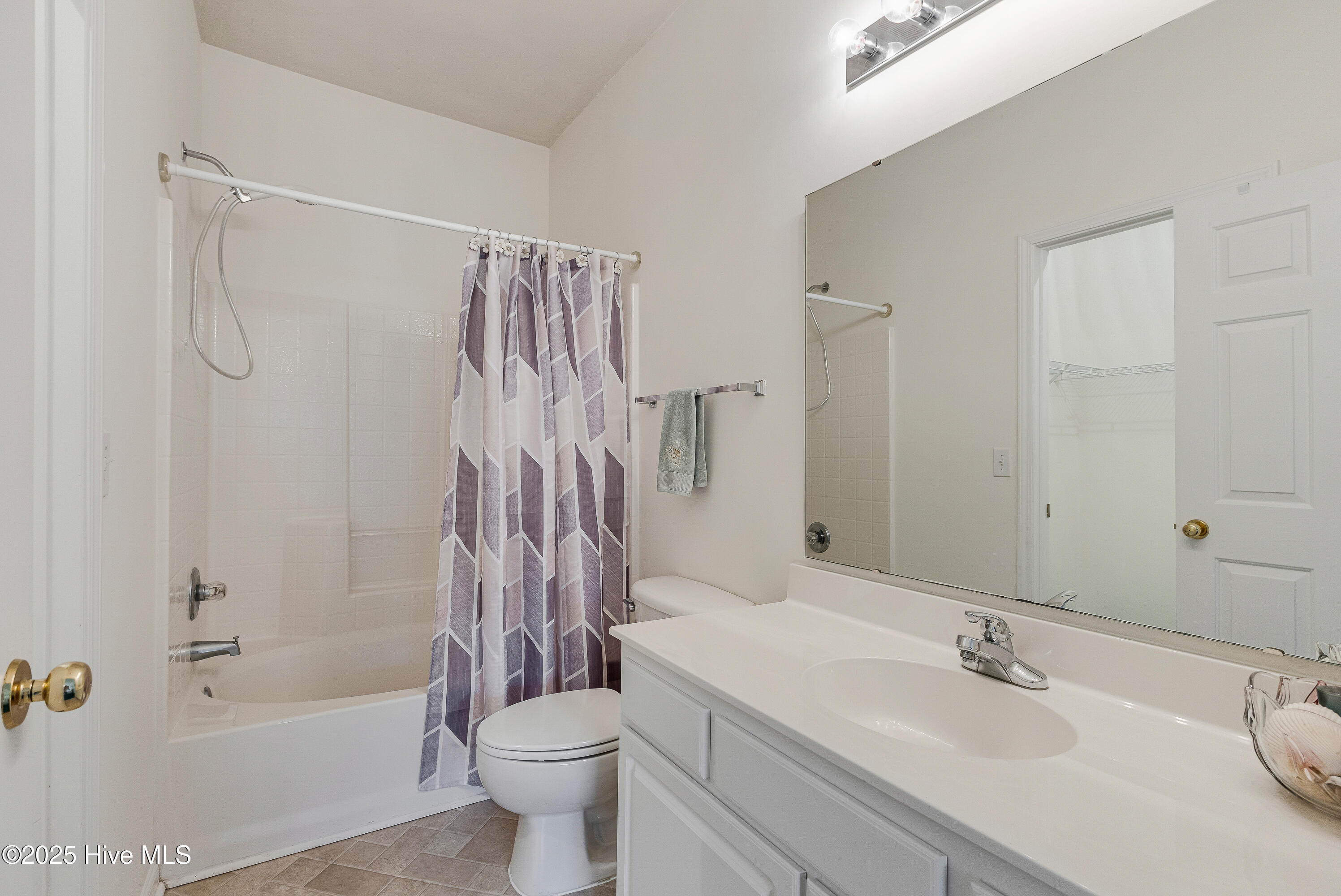 100524918 | Photo 29