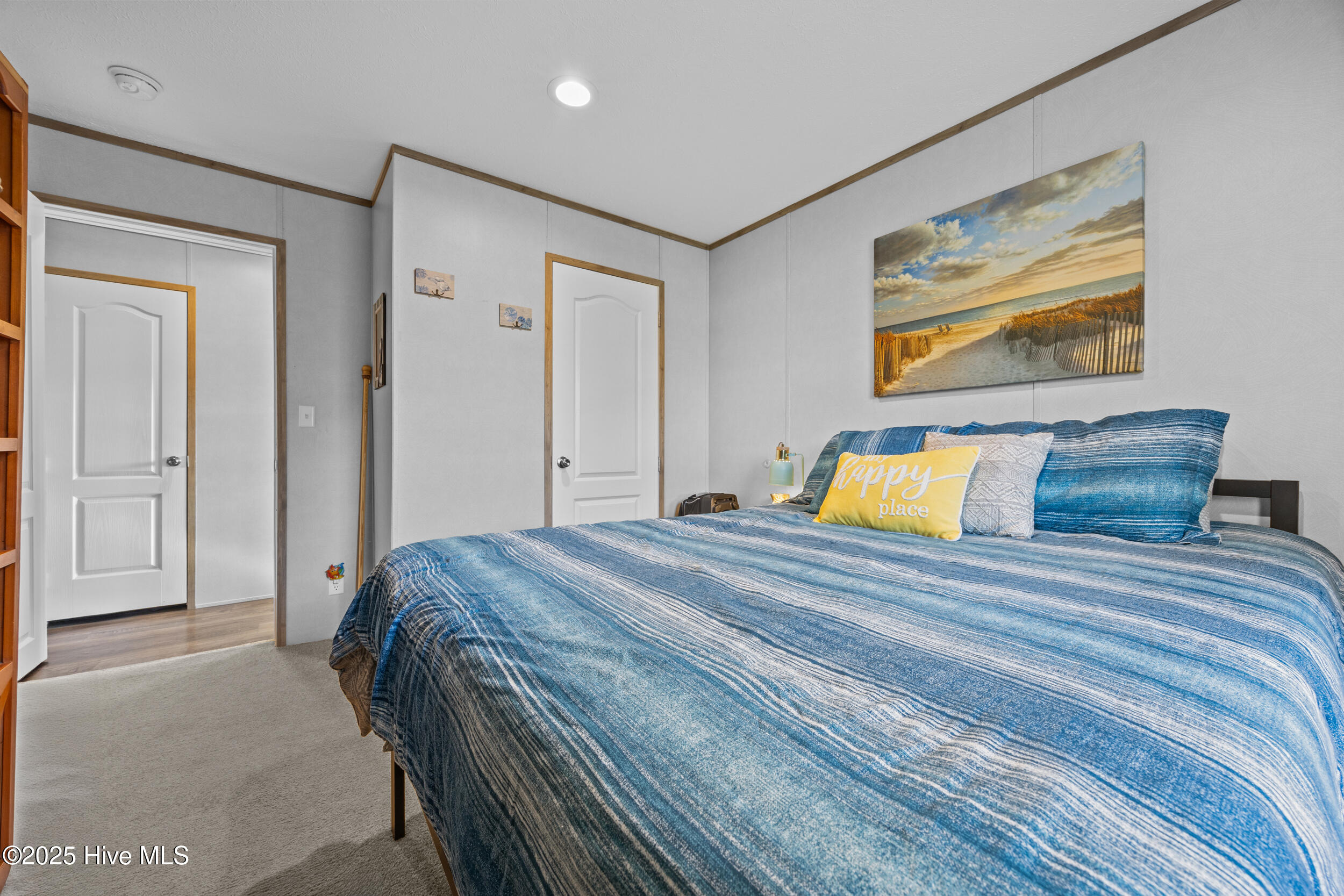 100542726 | Photo 26