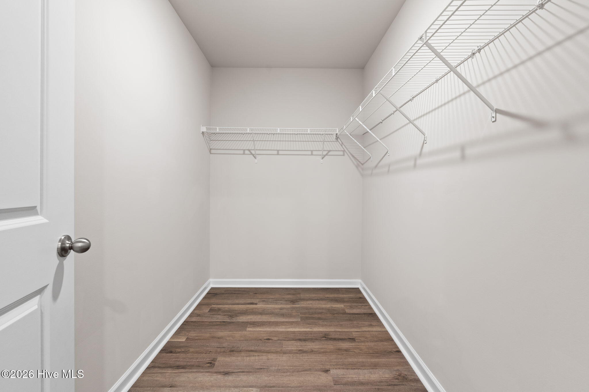 100525561 | Photo 43