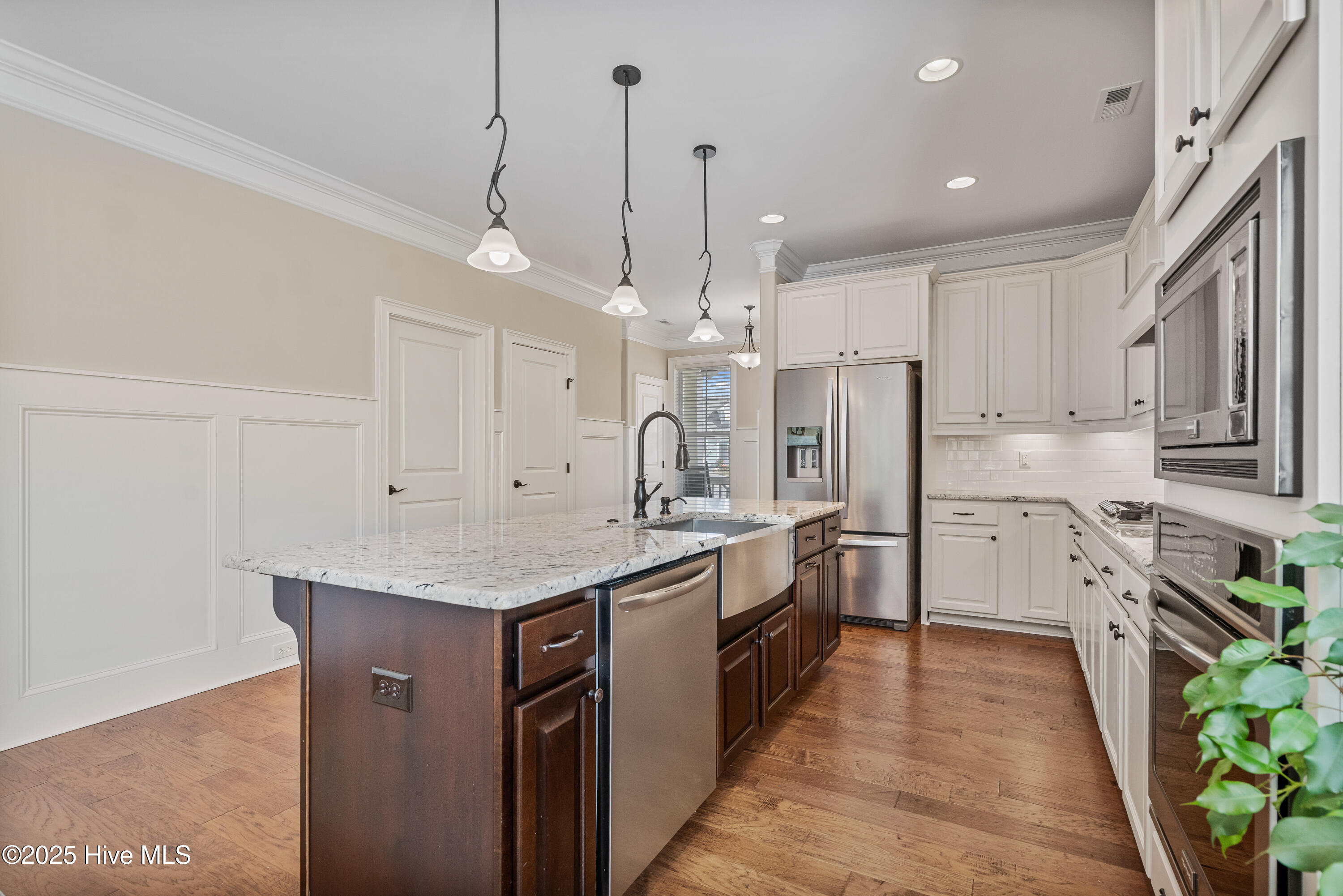 100539660 | Photo 18